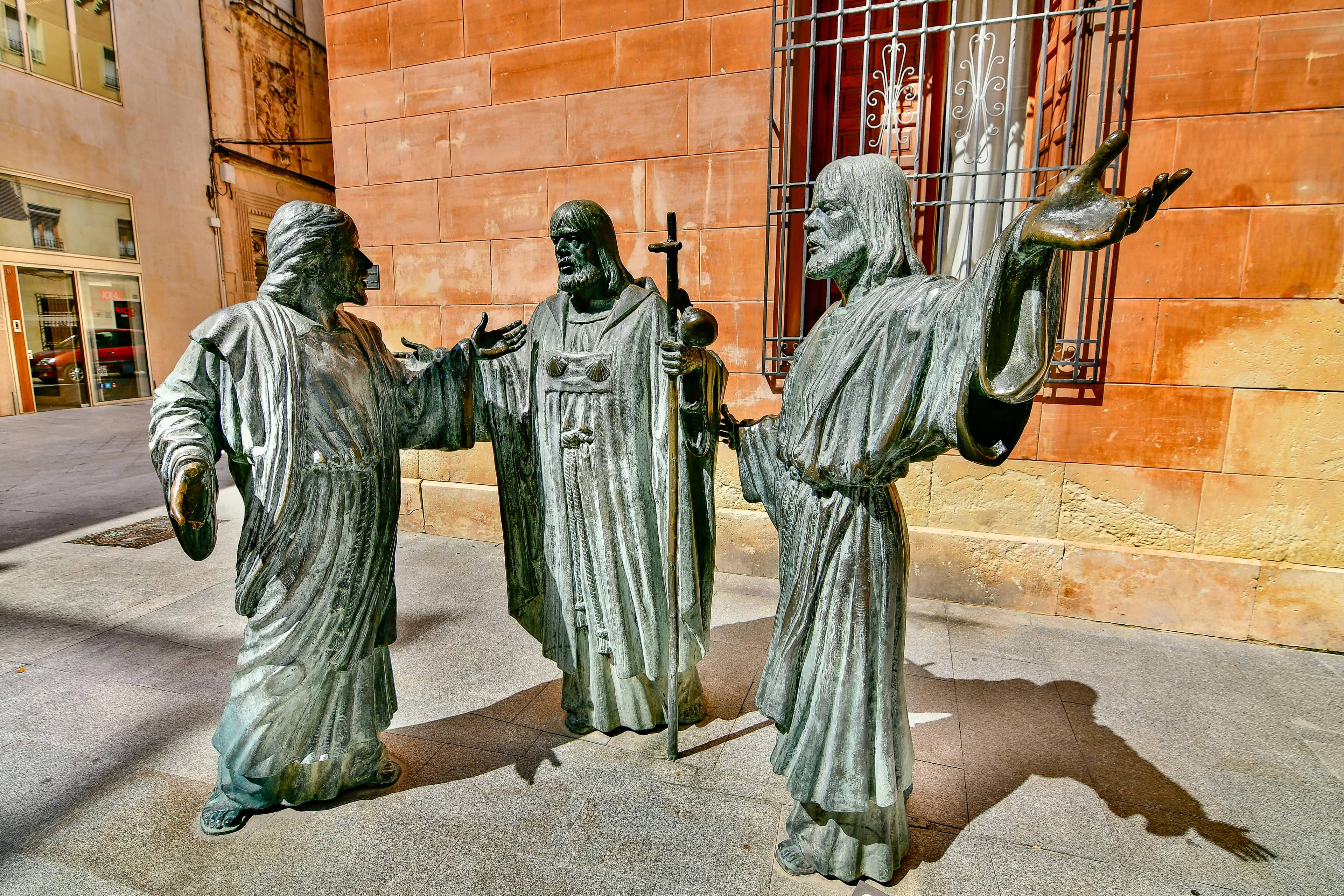 Statues of the Apostles