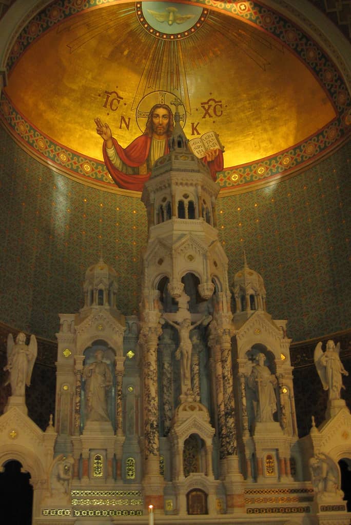 Impressive Dome and Altar