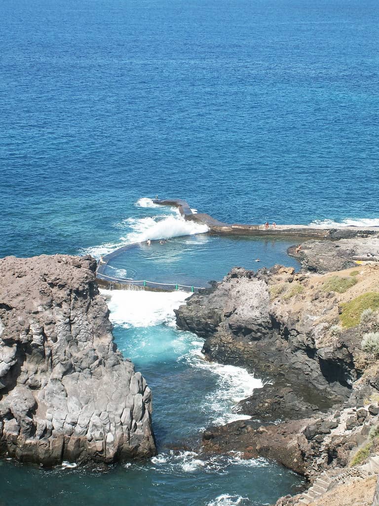 Piscina Natural Acantilado de Los Gigantes
