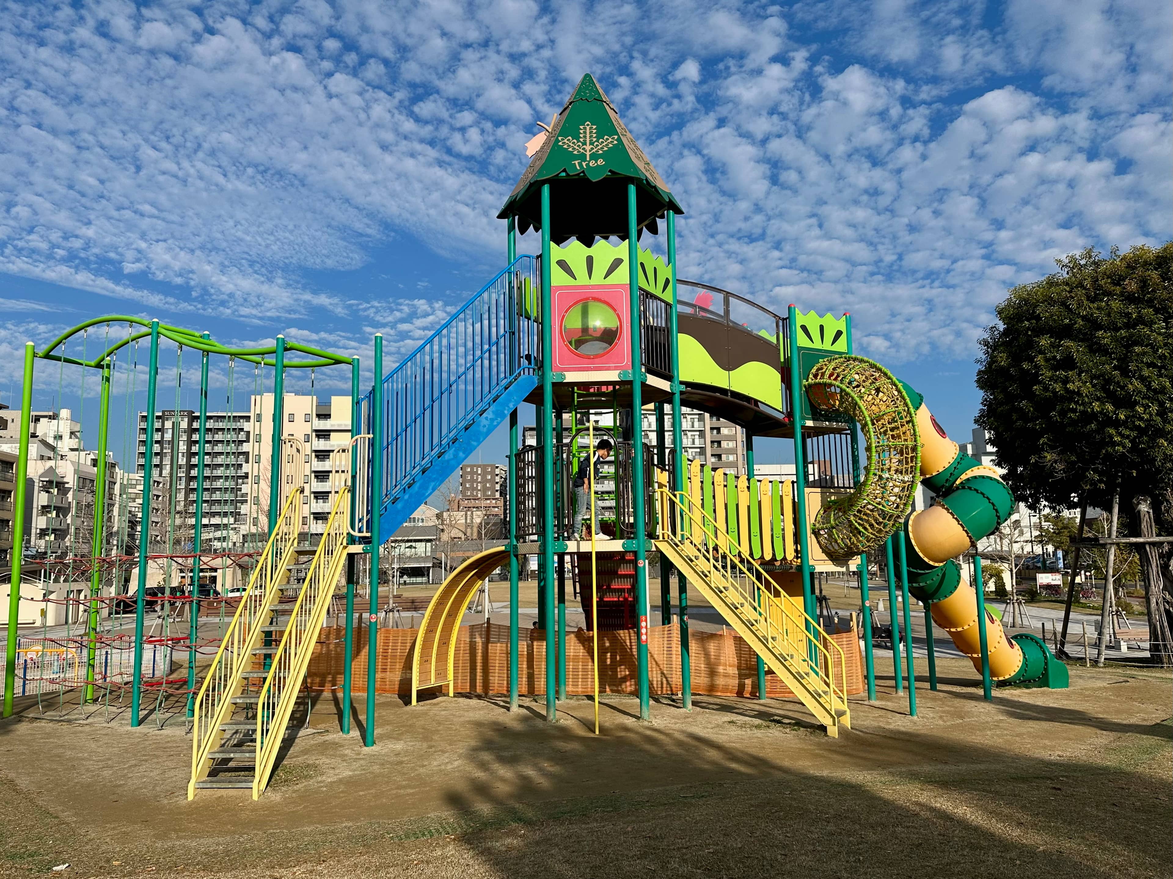 Playgrounds & Outdoor Gym
