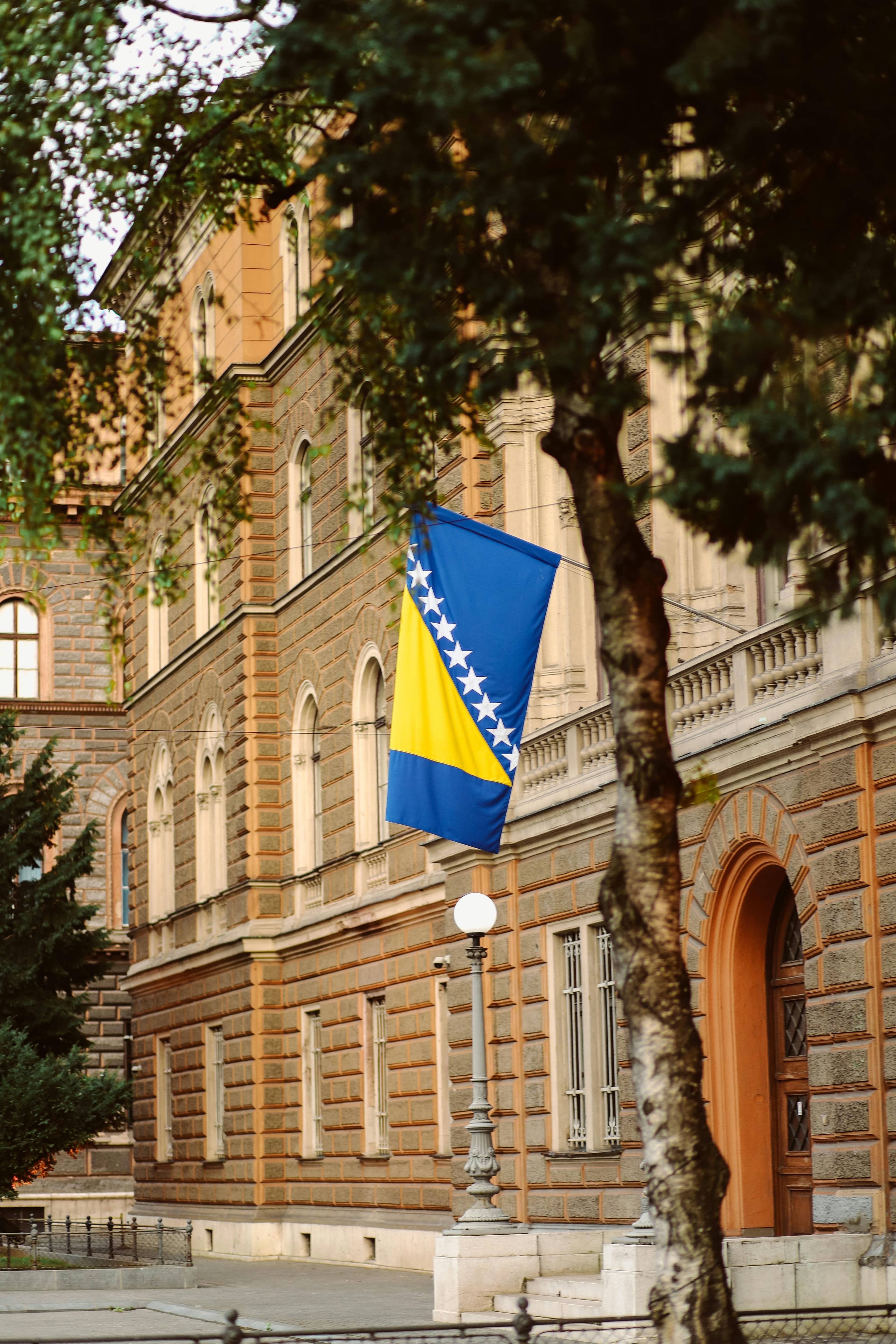 Bosnian Flag Photo Op