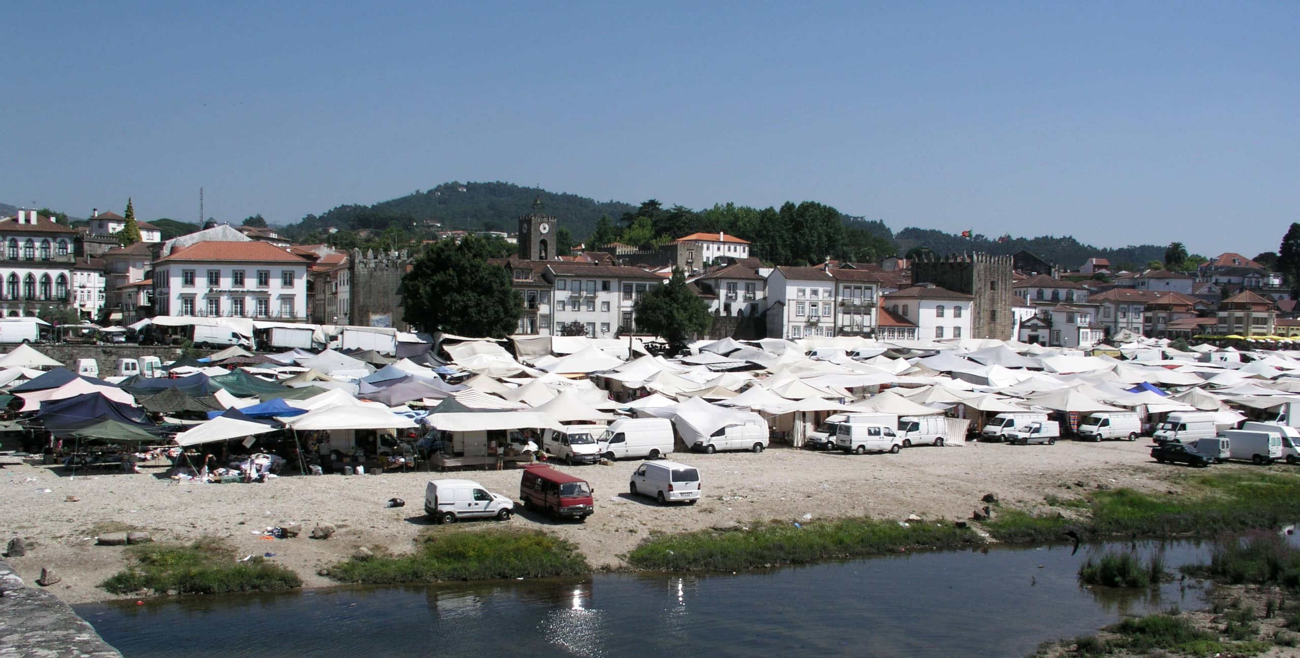 Riverside Promenade Market