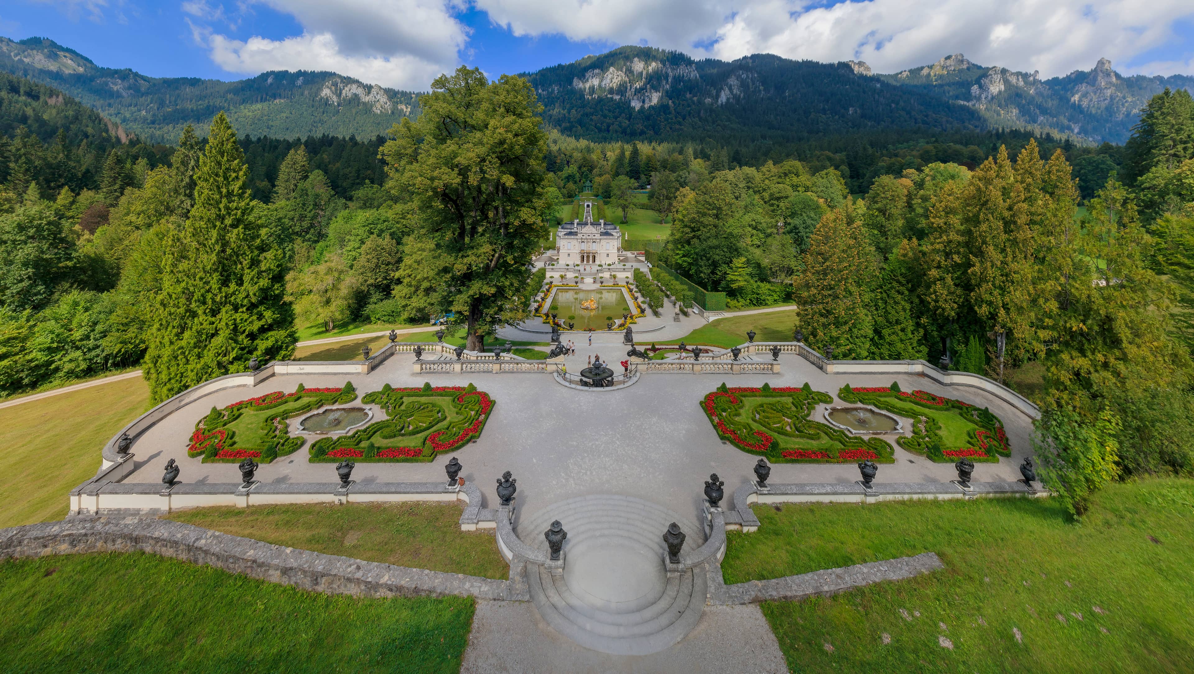 Palace Gardens & Fountains