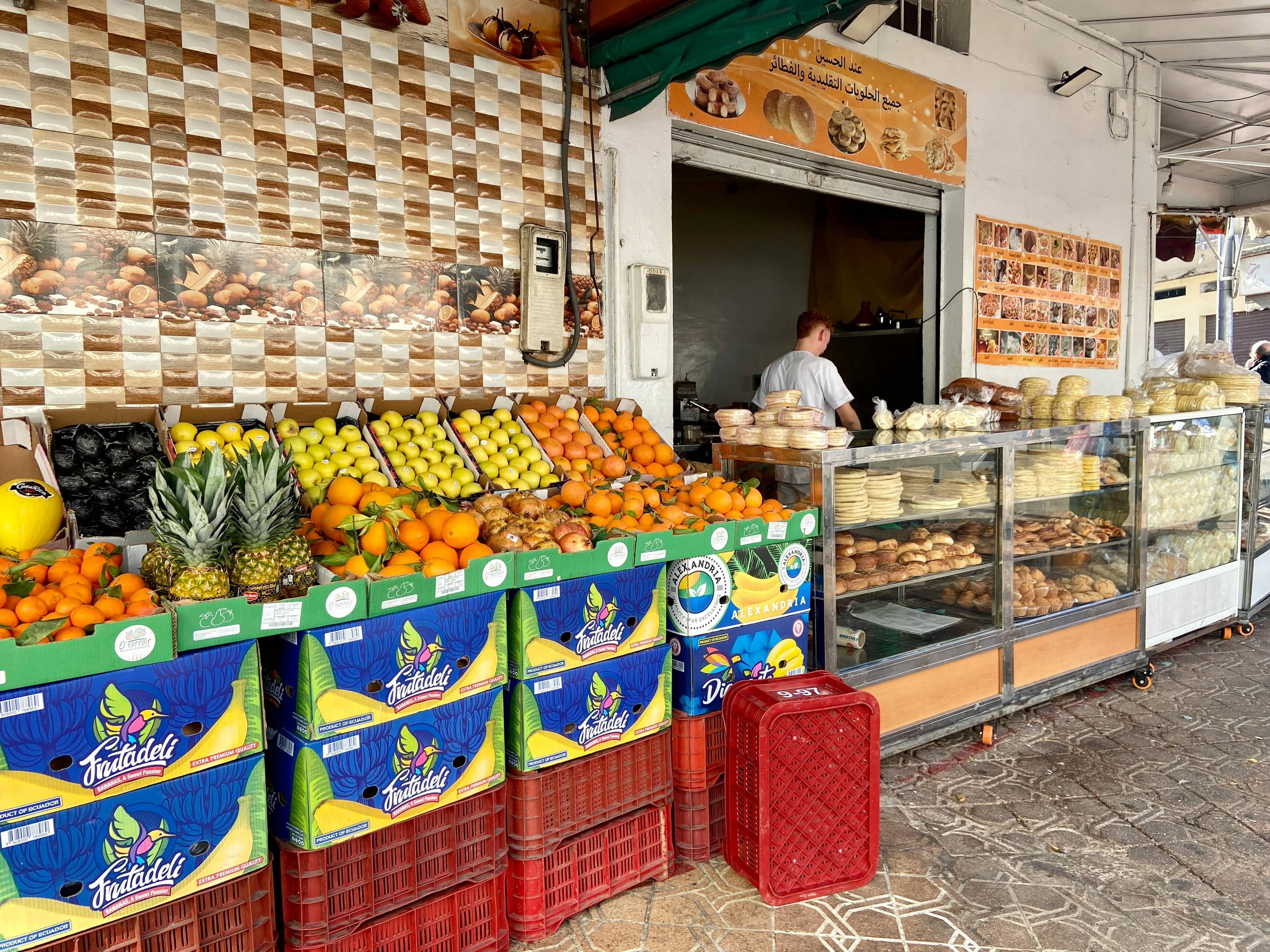 No-Frills Food Stalls