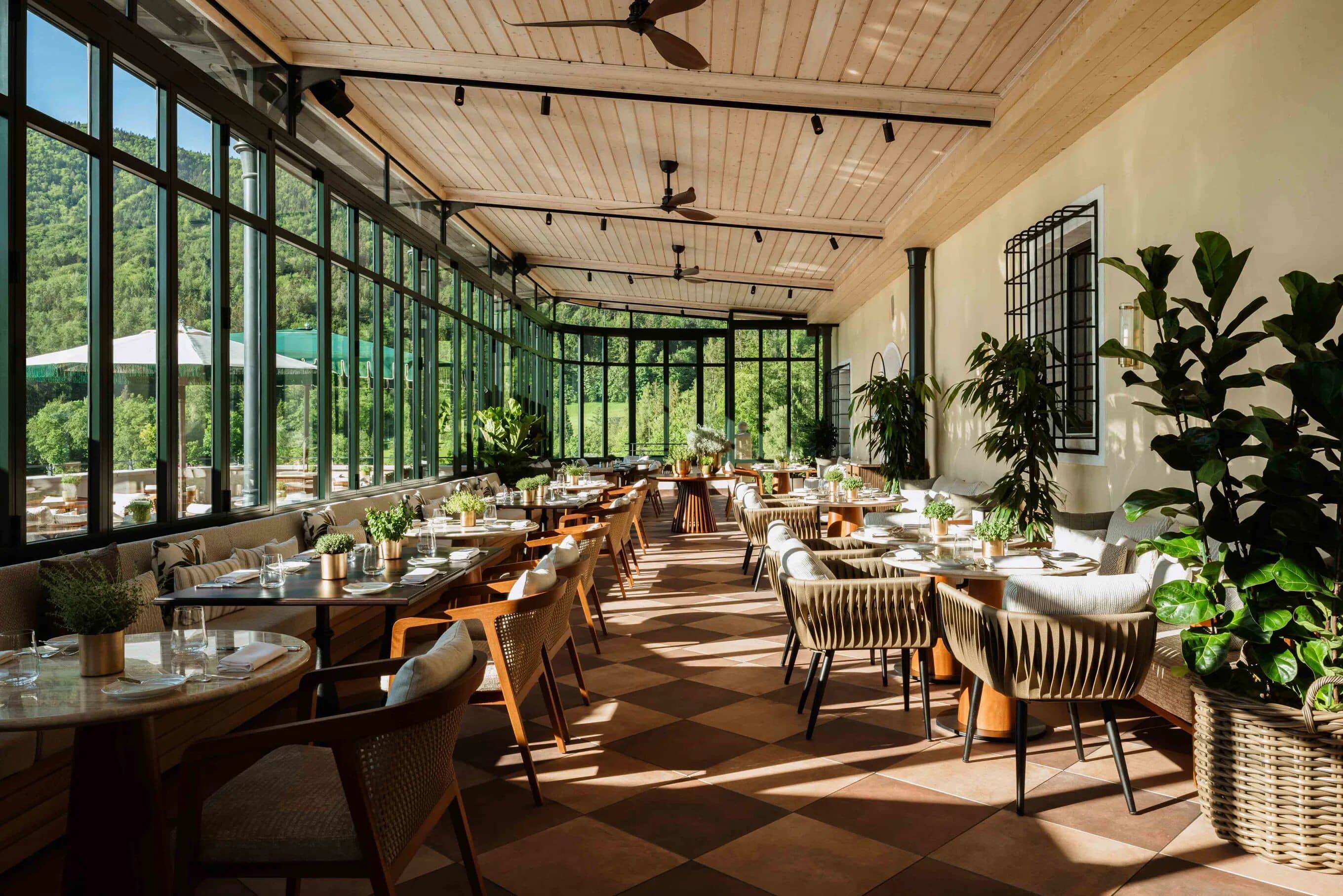 Vibrant Bistro & Pre-Show Bites