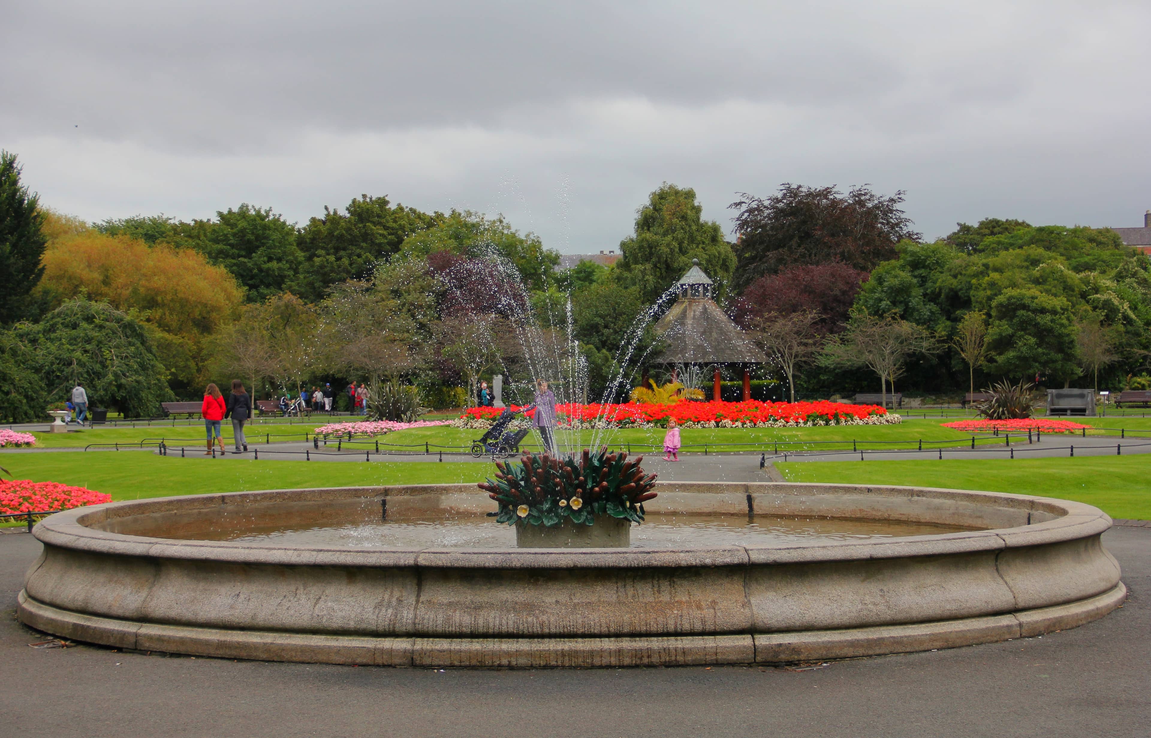 The Lake and Fountains