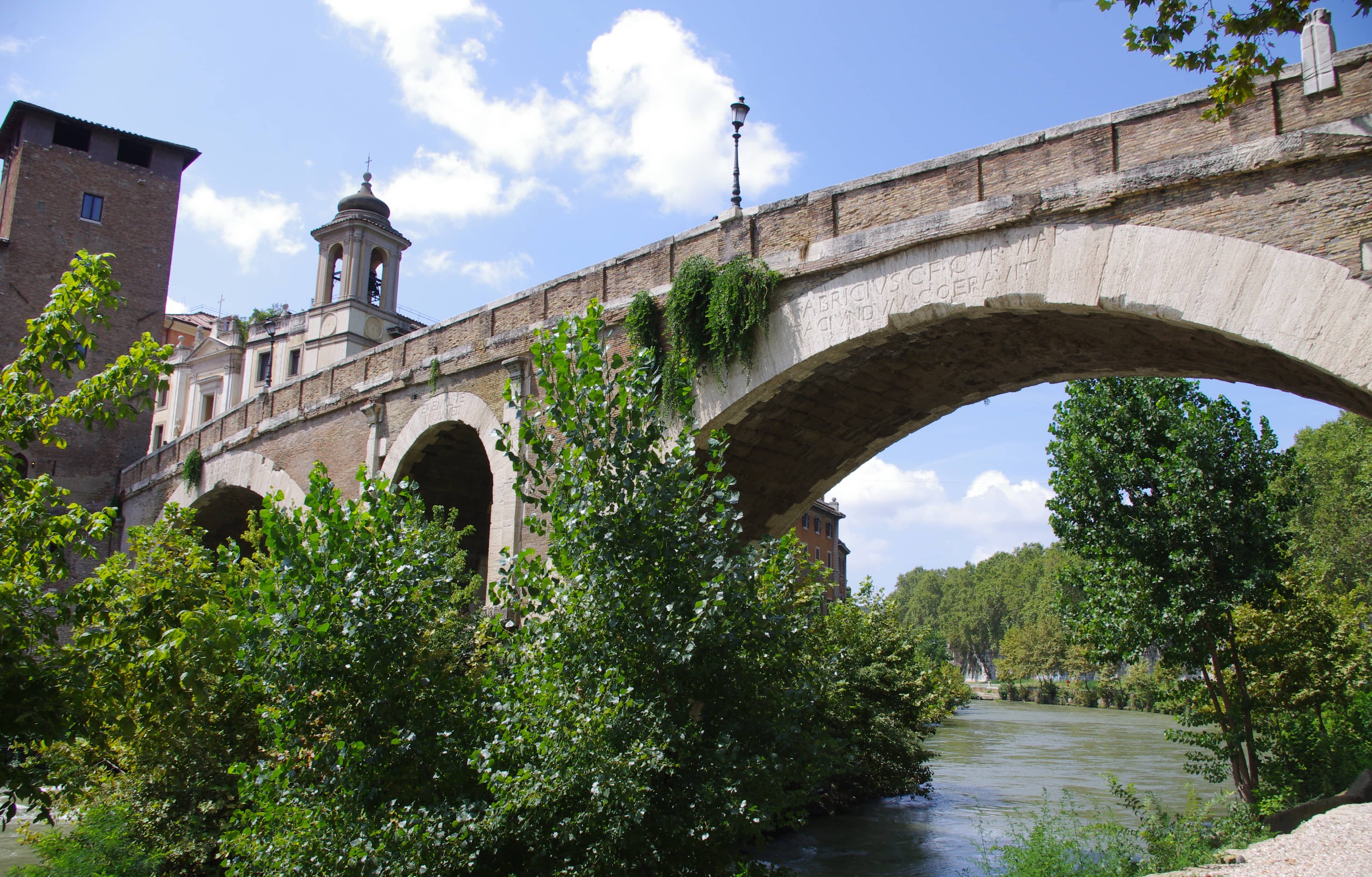 Tiber River Views