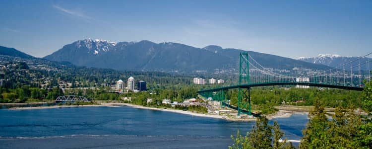 Waterfront Views & Recreation