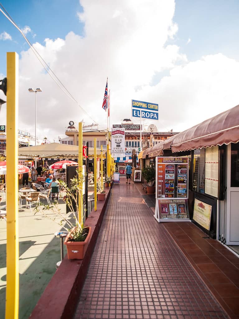 Souvenir & Gift Shops