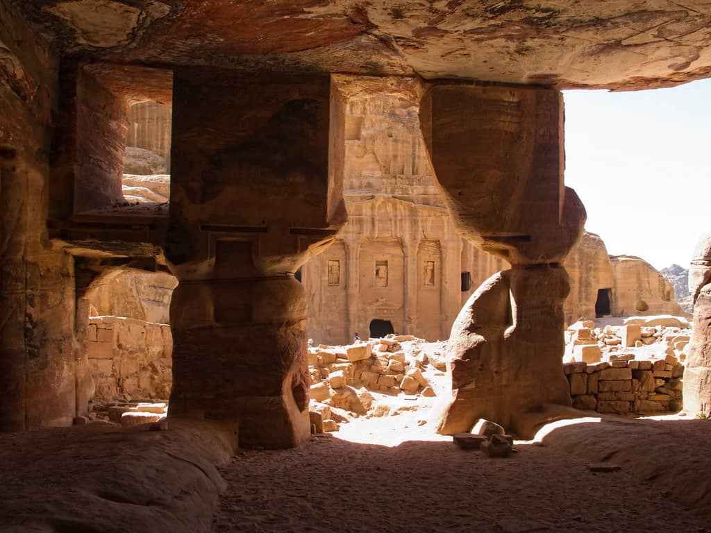 Intricate Interior Niches