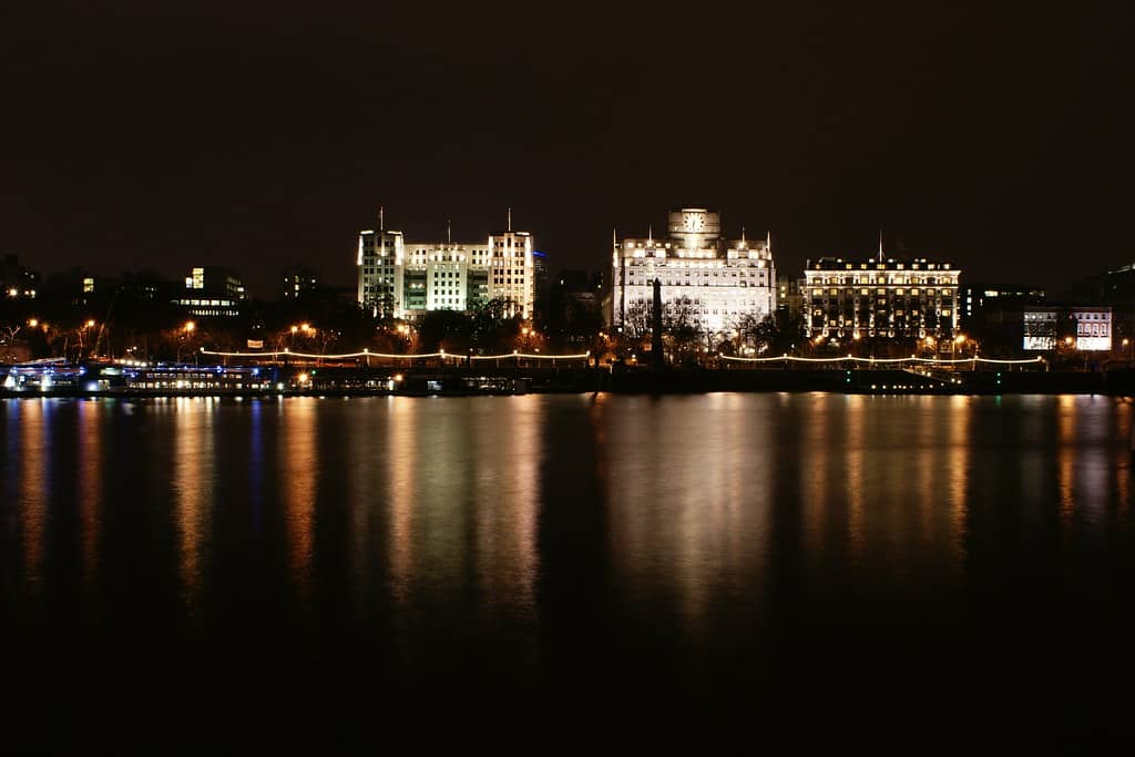 Panoramic Thames Views