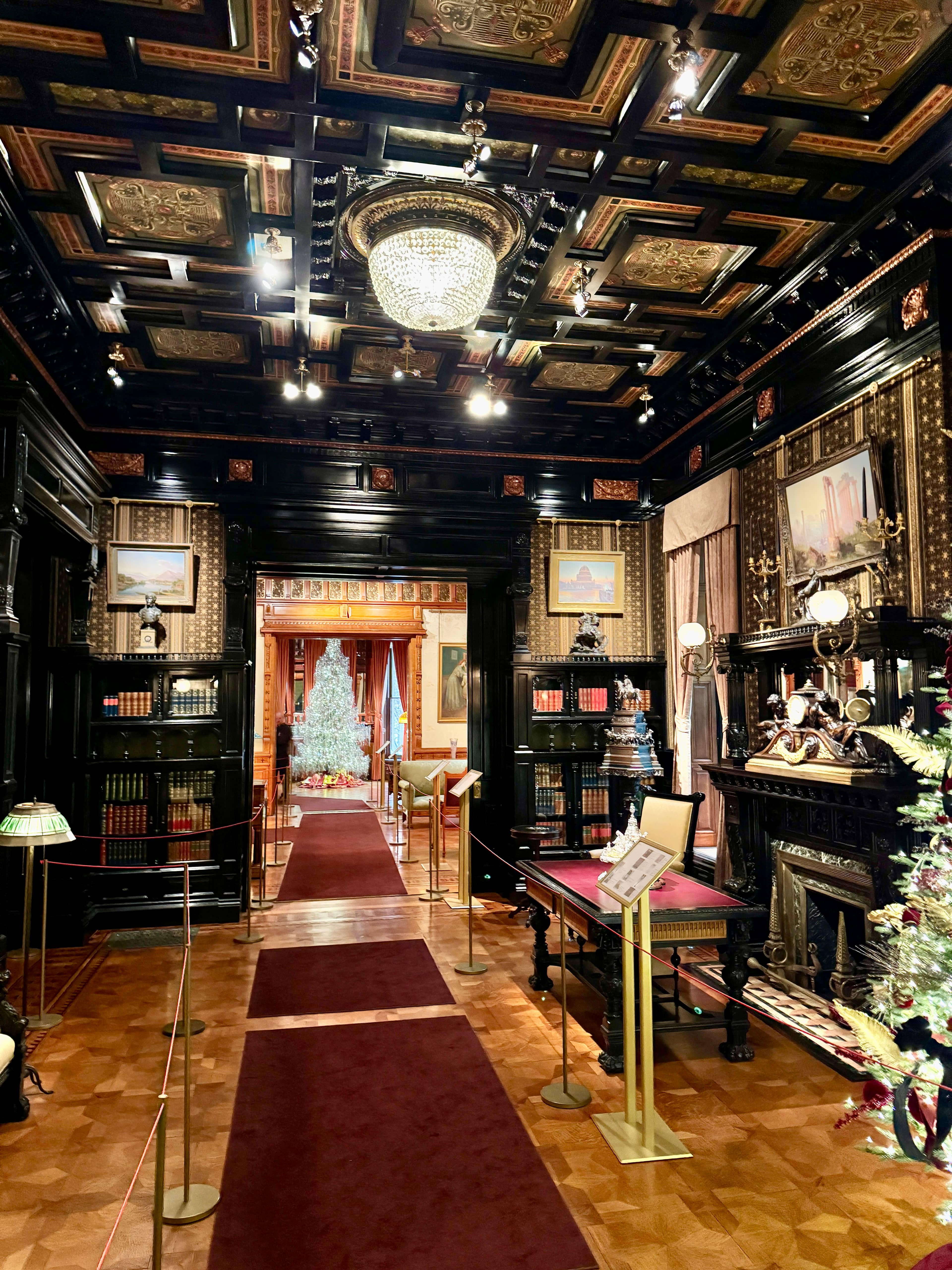 Art Galleries and Cultural Hubs