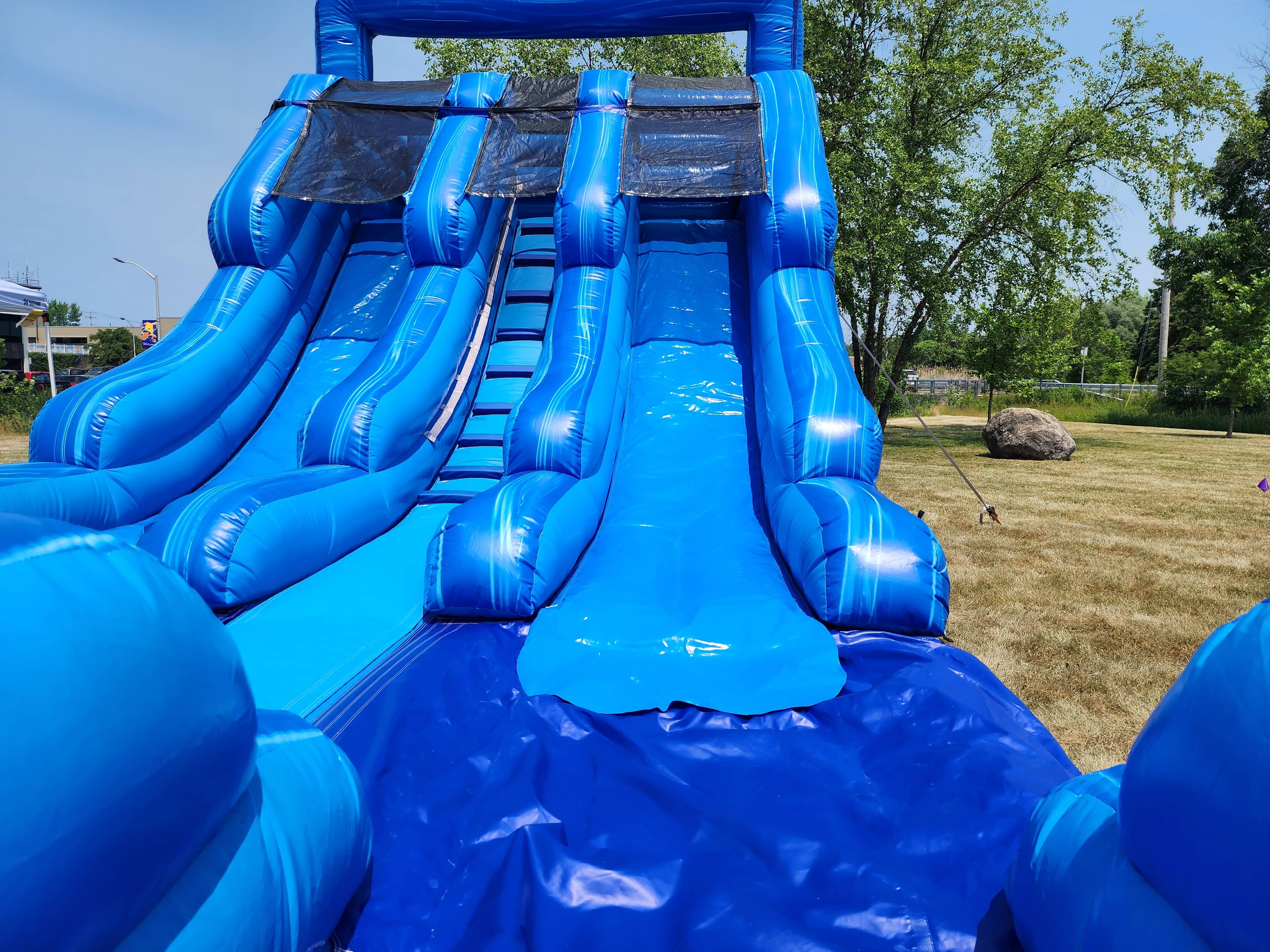 Thrill Slides & Wave Pool