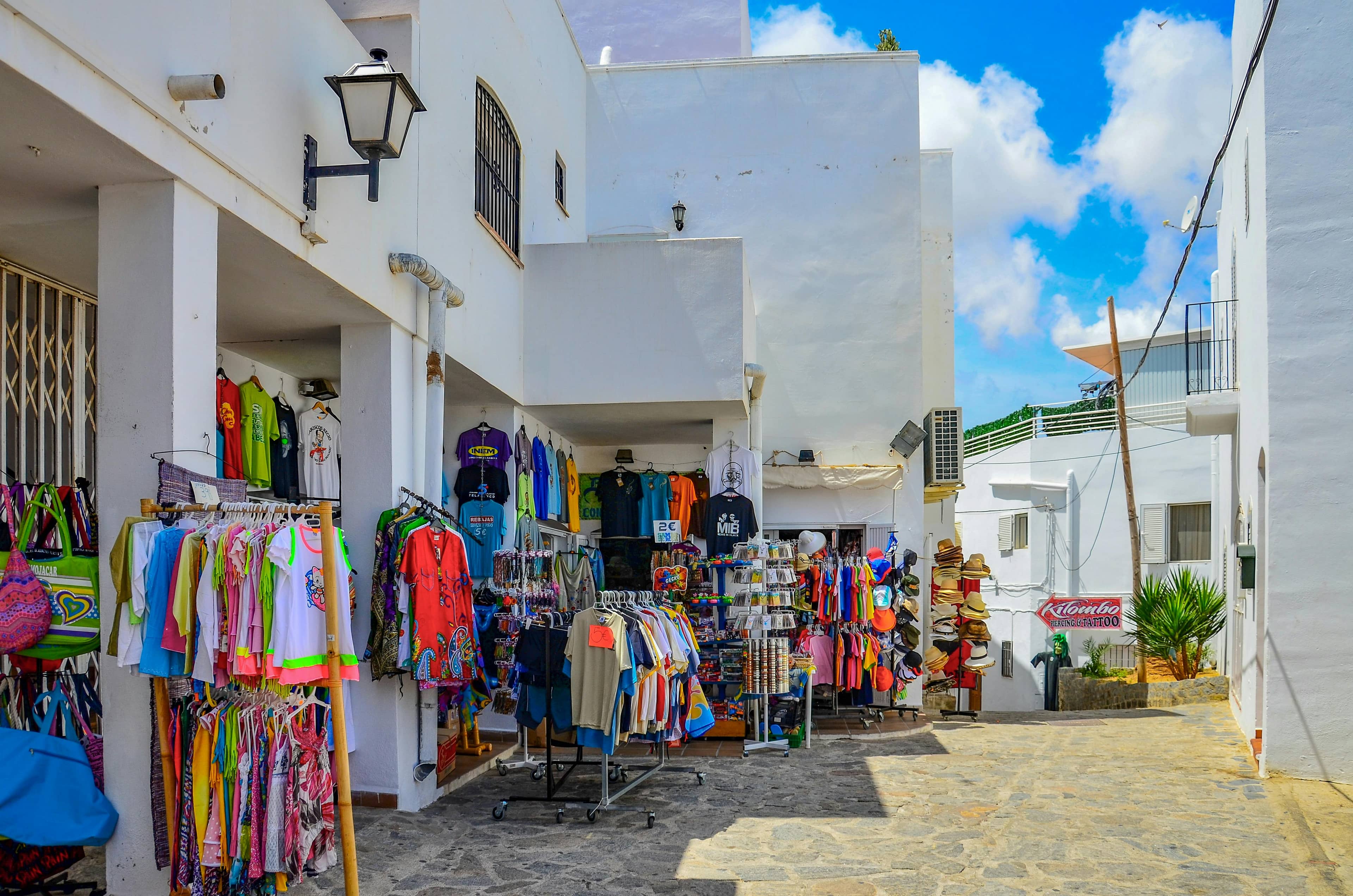 Local Boutiques & Finds