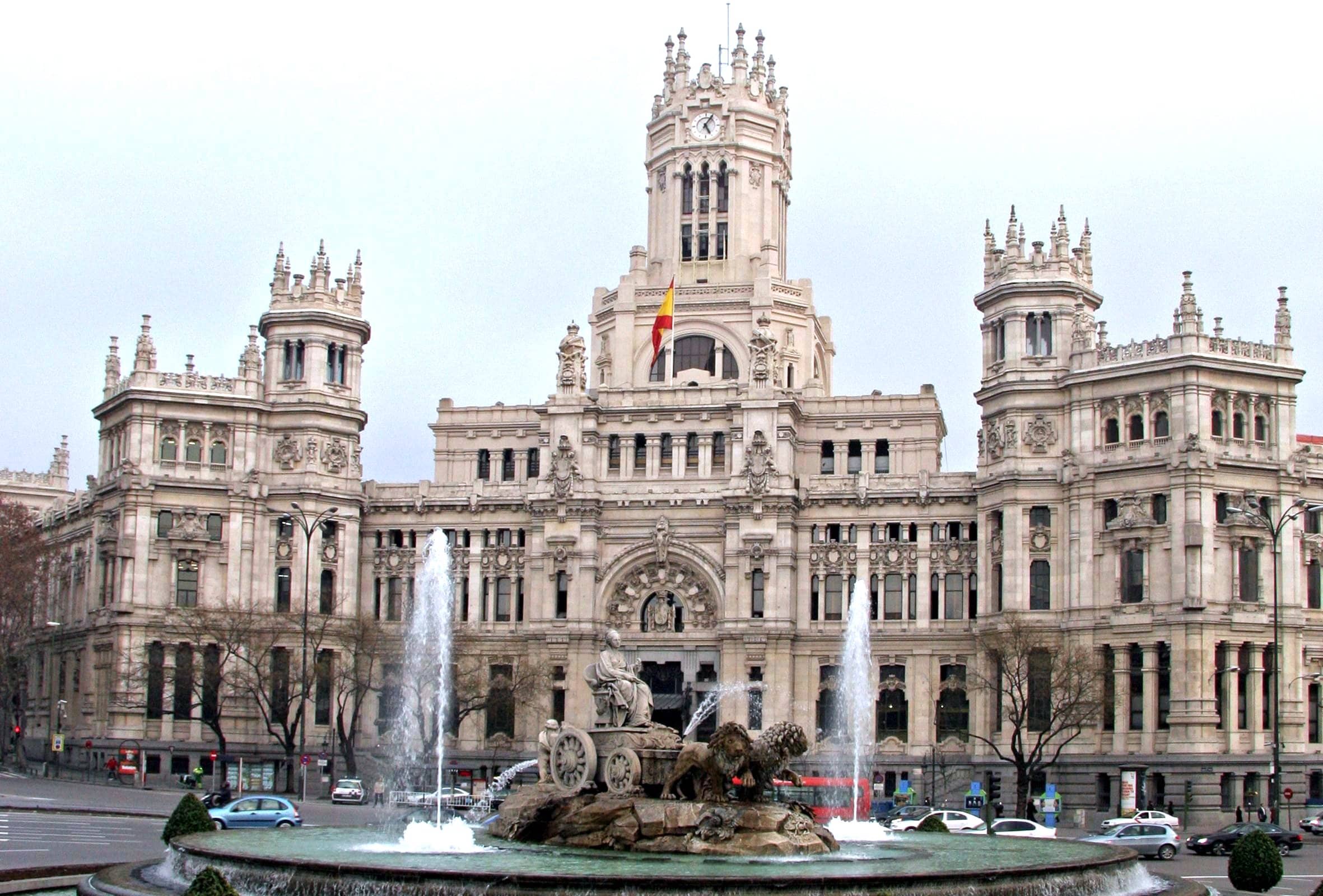 Palacio de Cibeles Views
