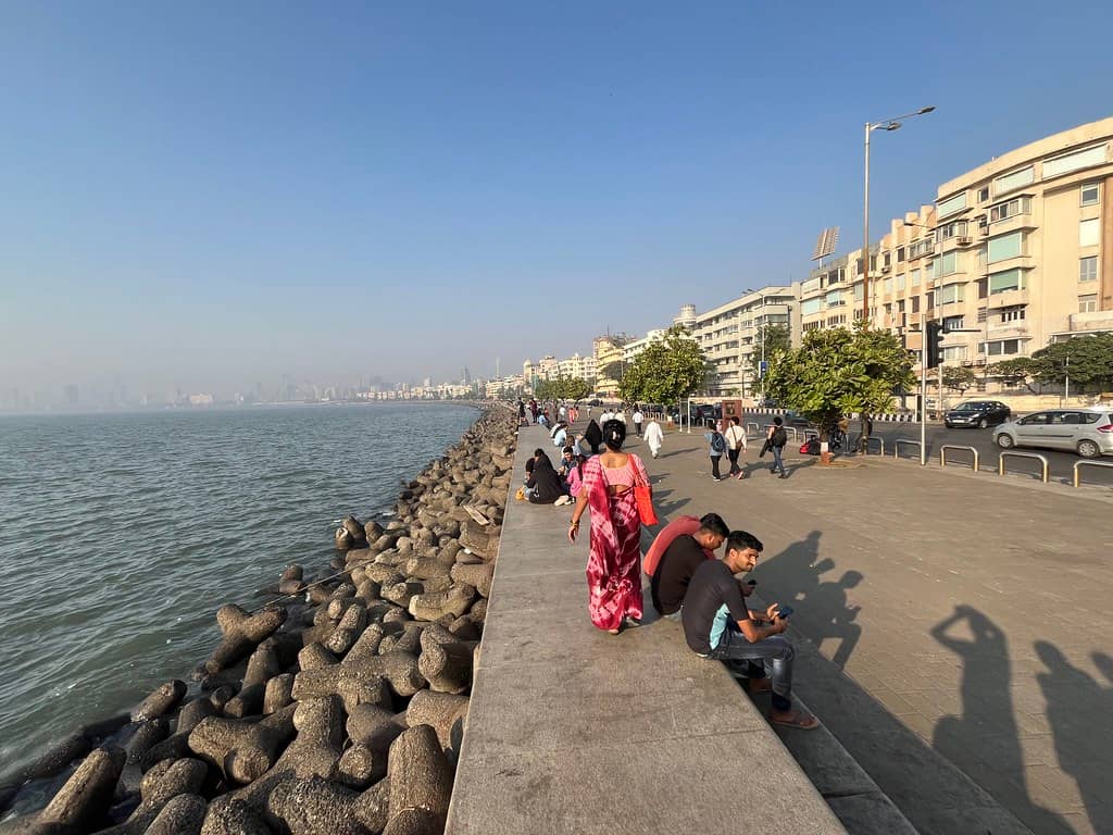 Sea Breeze & People Watching