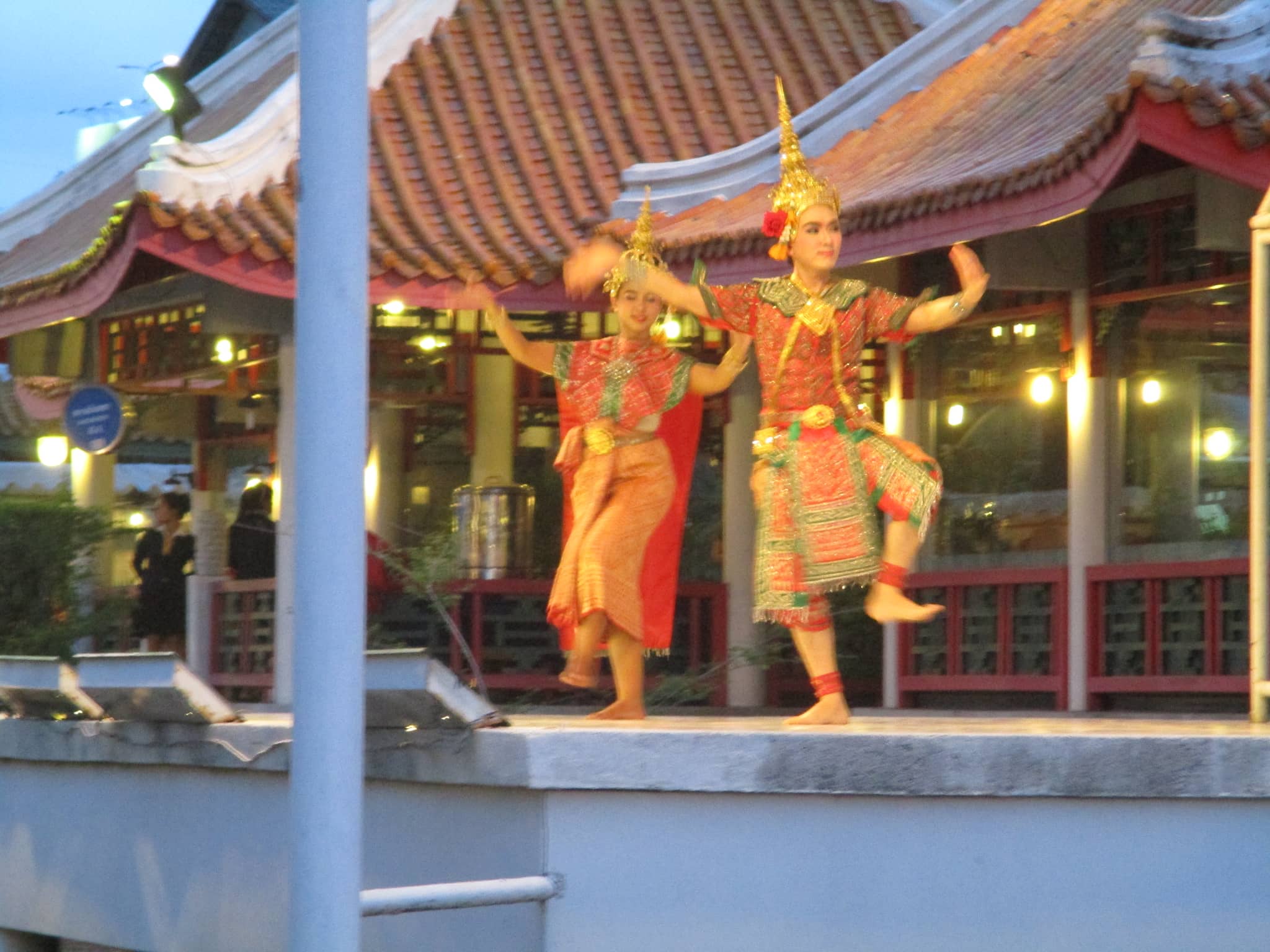 Traditional Thai Dance Performances
