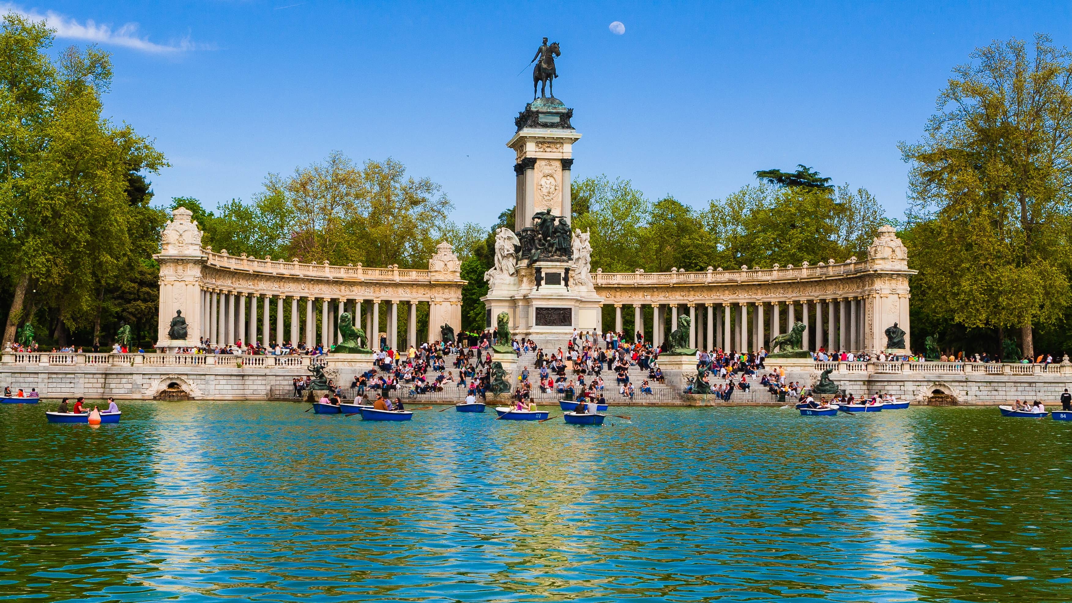 Tranquil Fountain Views