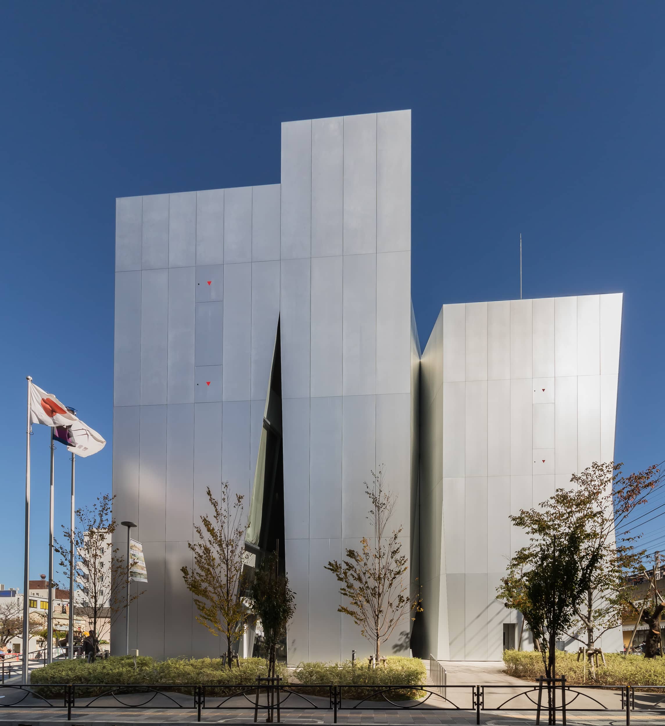 Rotating Special Exhibitions