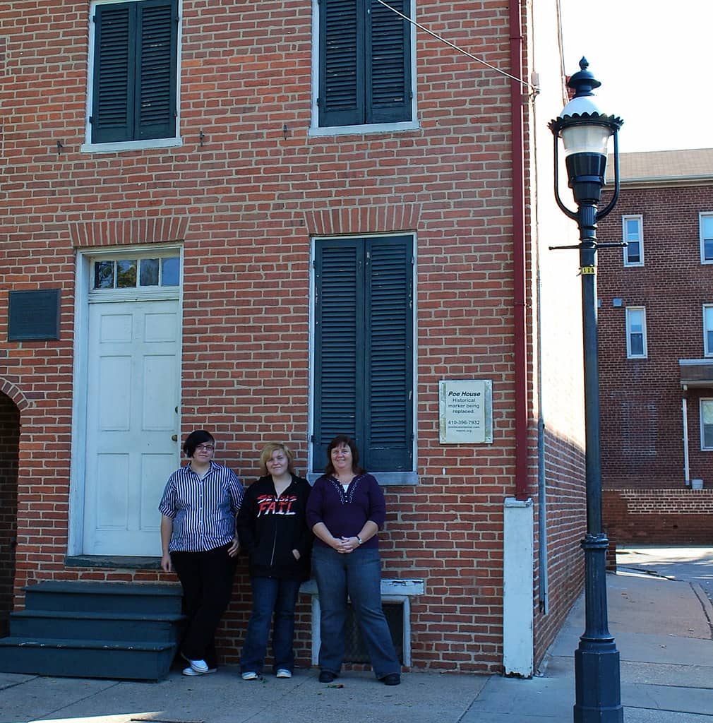 The Gift Shop Treasures