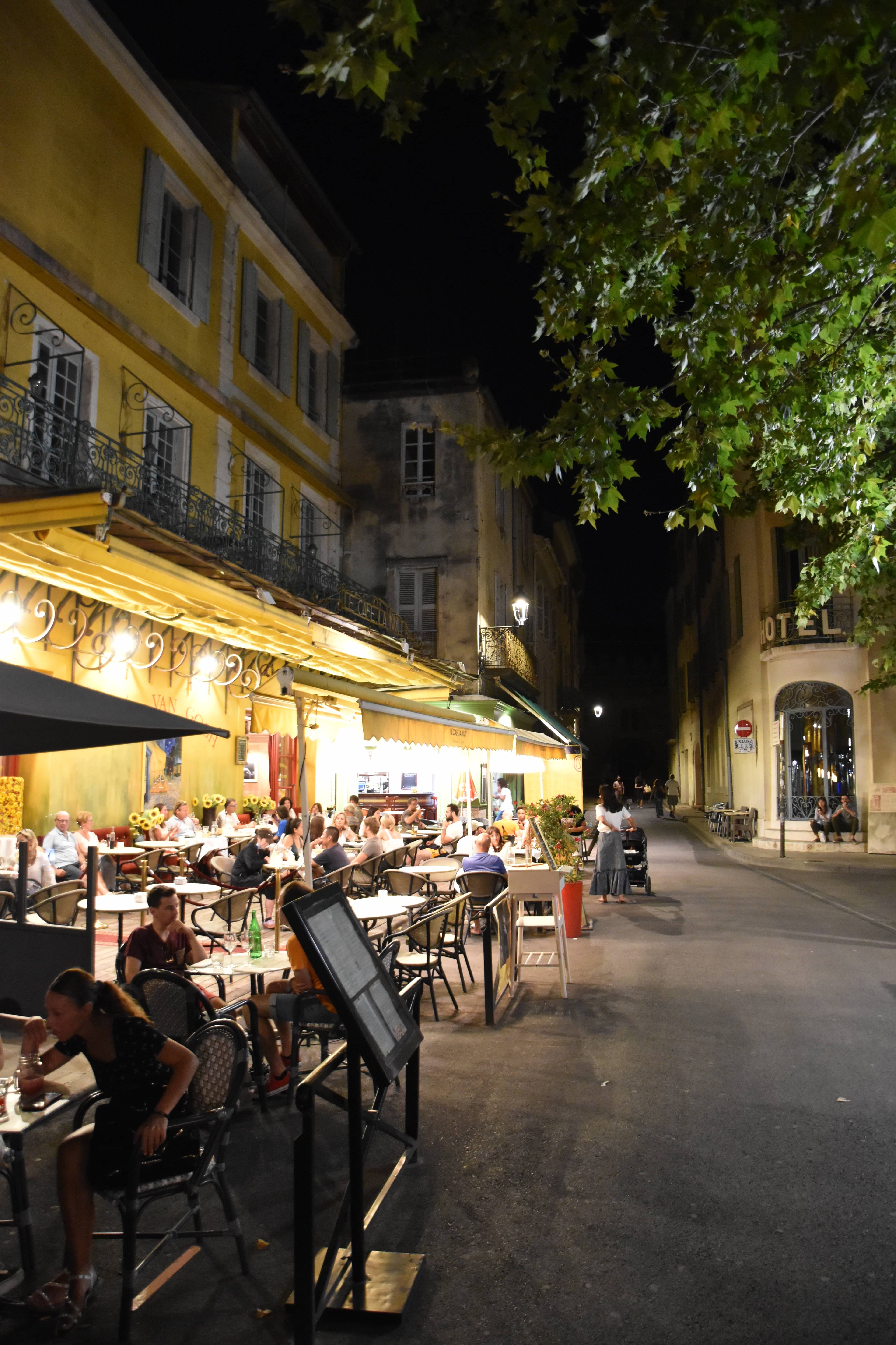 Place du Forum Ambiance