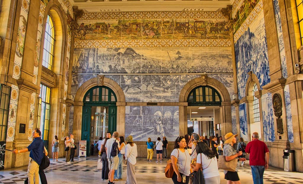 São Bento Train Station
