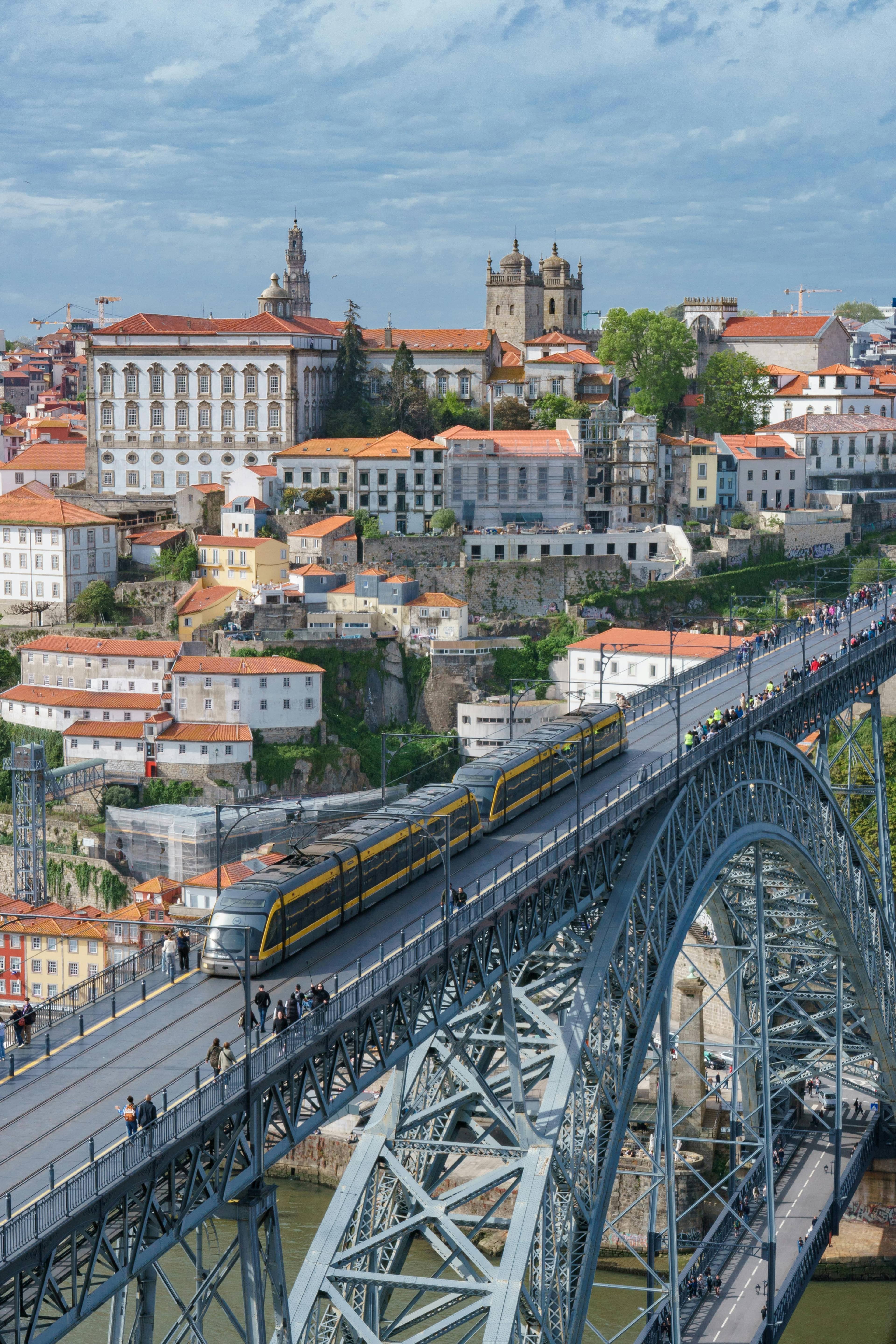 Dom Luís I Bridge Views
