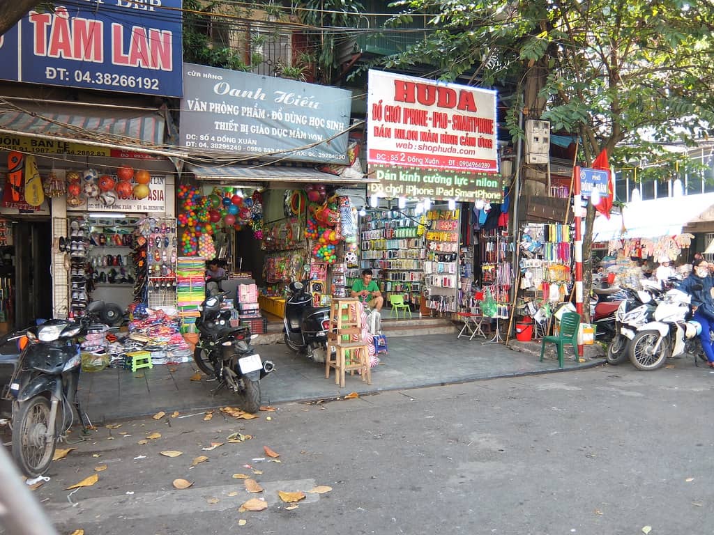 Local Crafts & Souvenirs