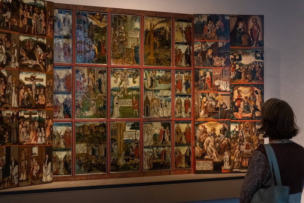 Master Paintings & Modern Artifacts