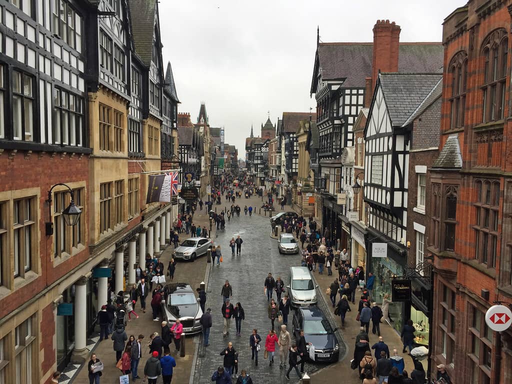 Eastgate Street Ambiance