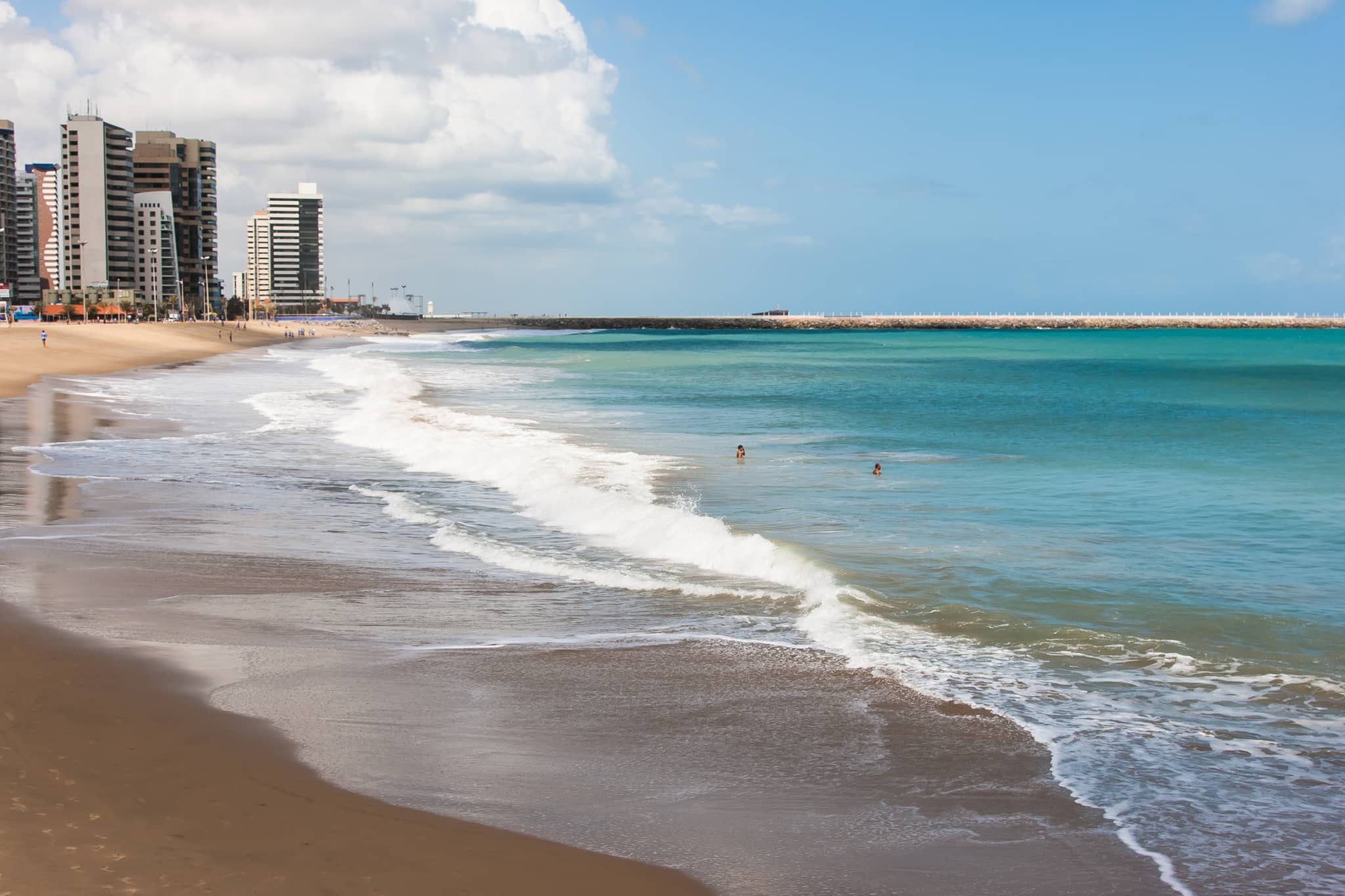 Praia de Iracema Shoreline