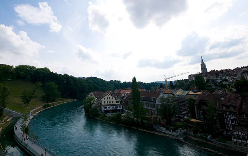 City Views & Riverside Setting