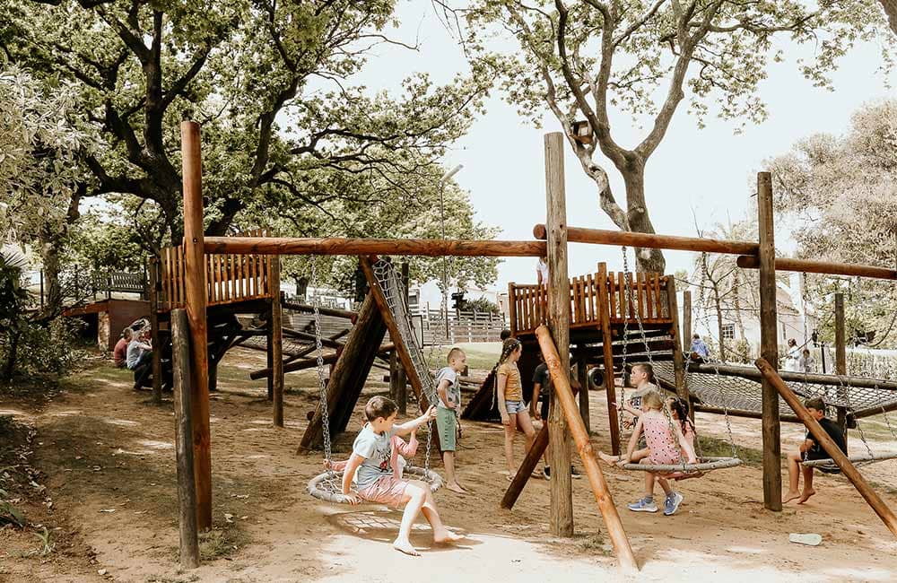 Family Fun & Play Area