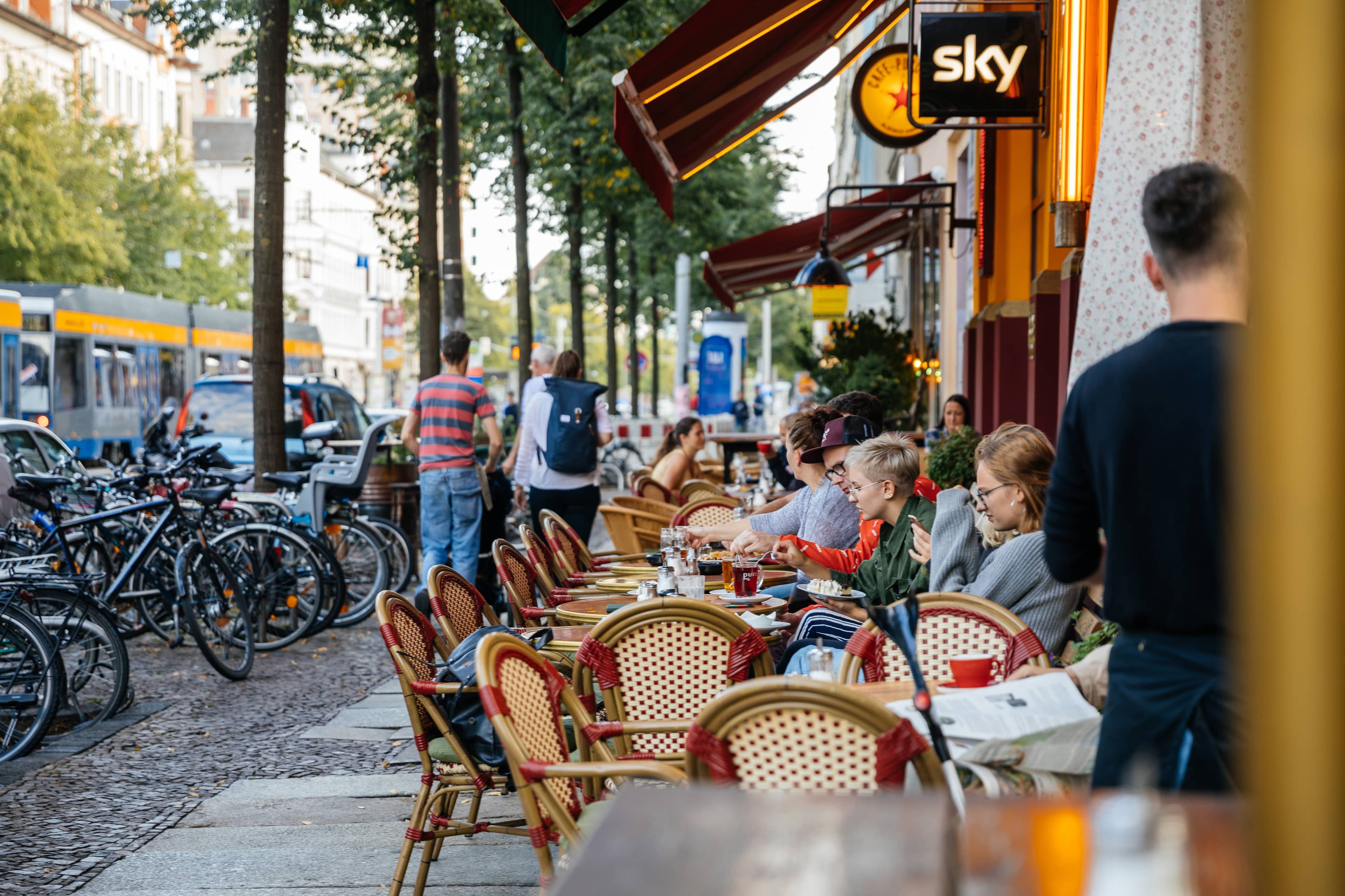 Cozy Cafes & Bars