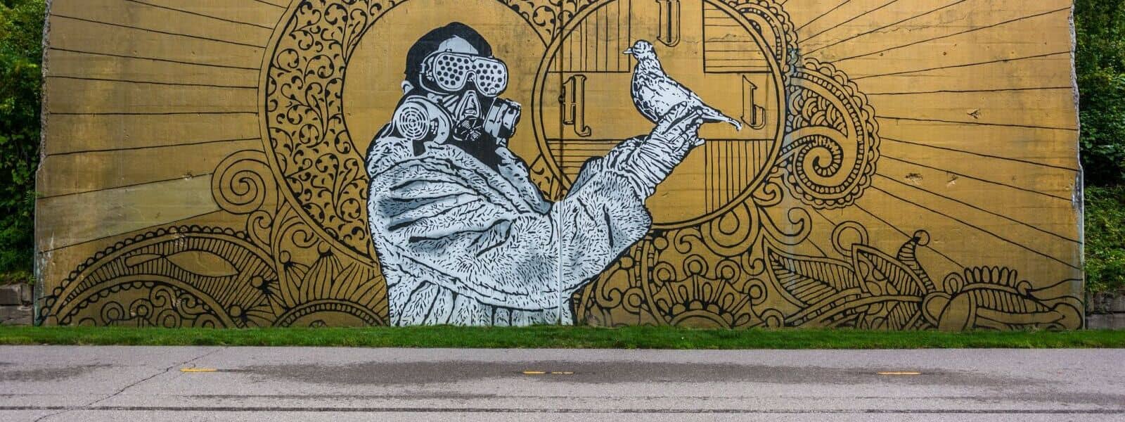 Vibrant Murals and Art
