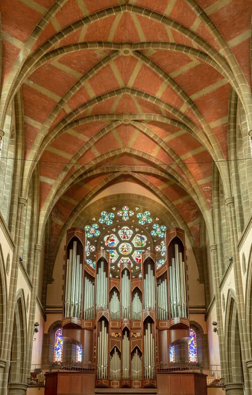 Massive Pipe Organ