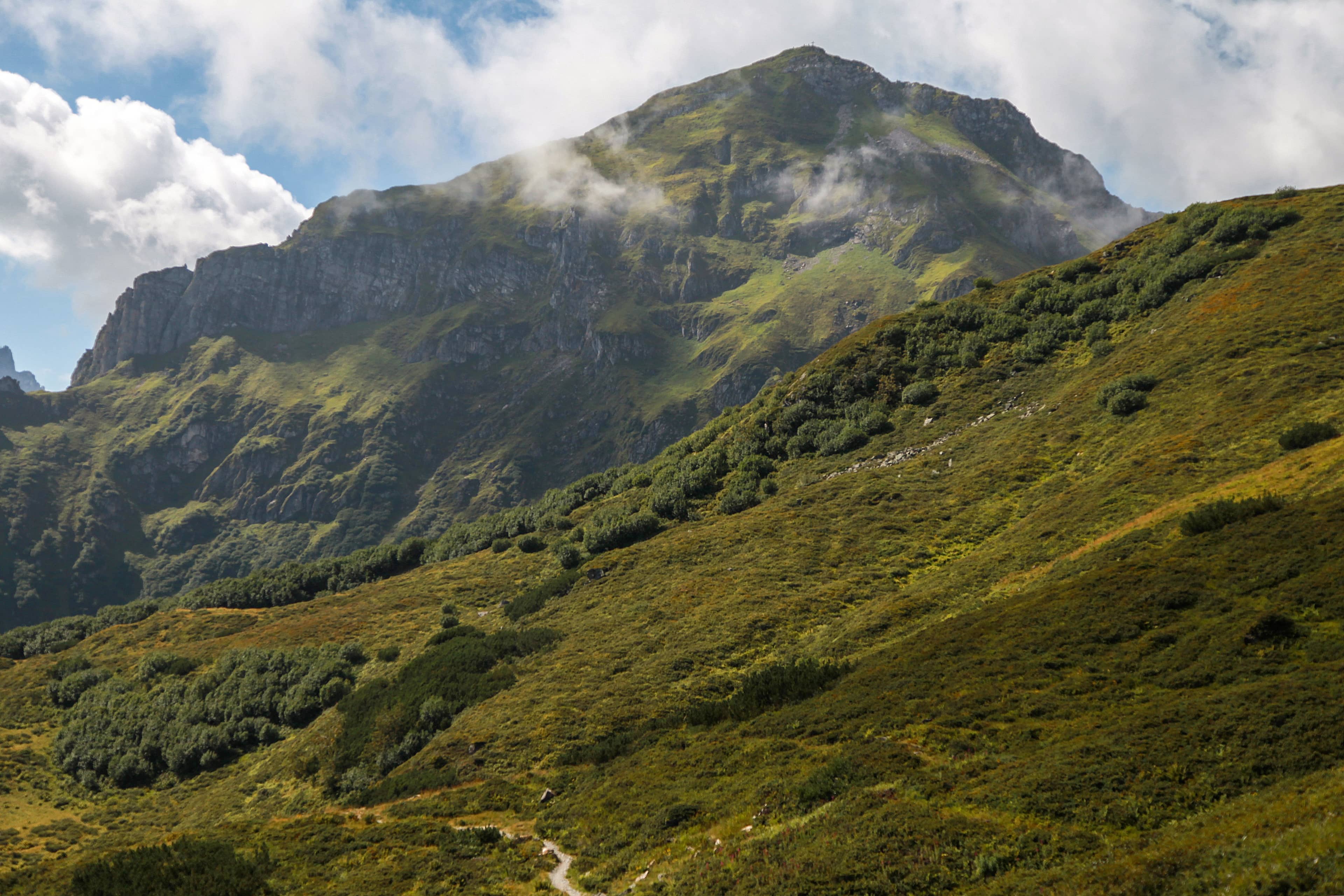 Panoramic Mountain Vistas