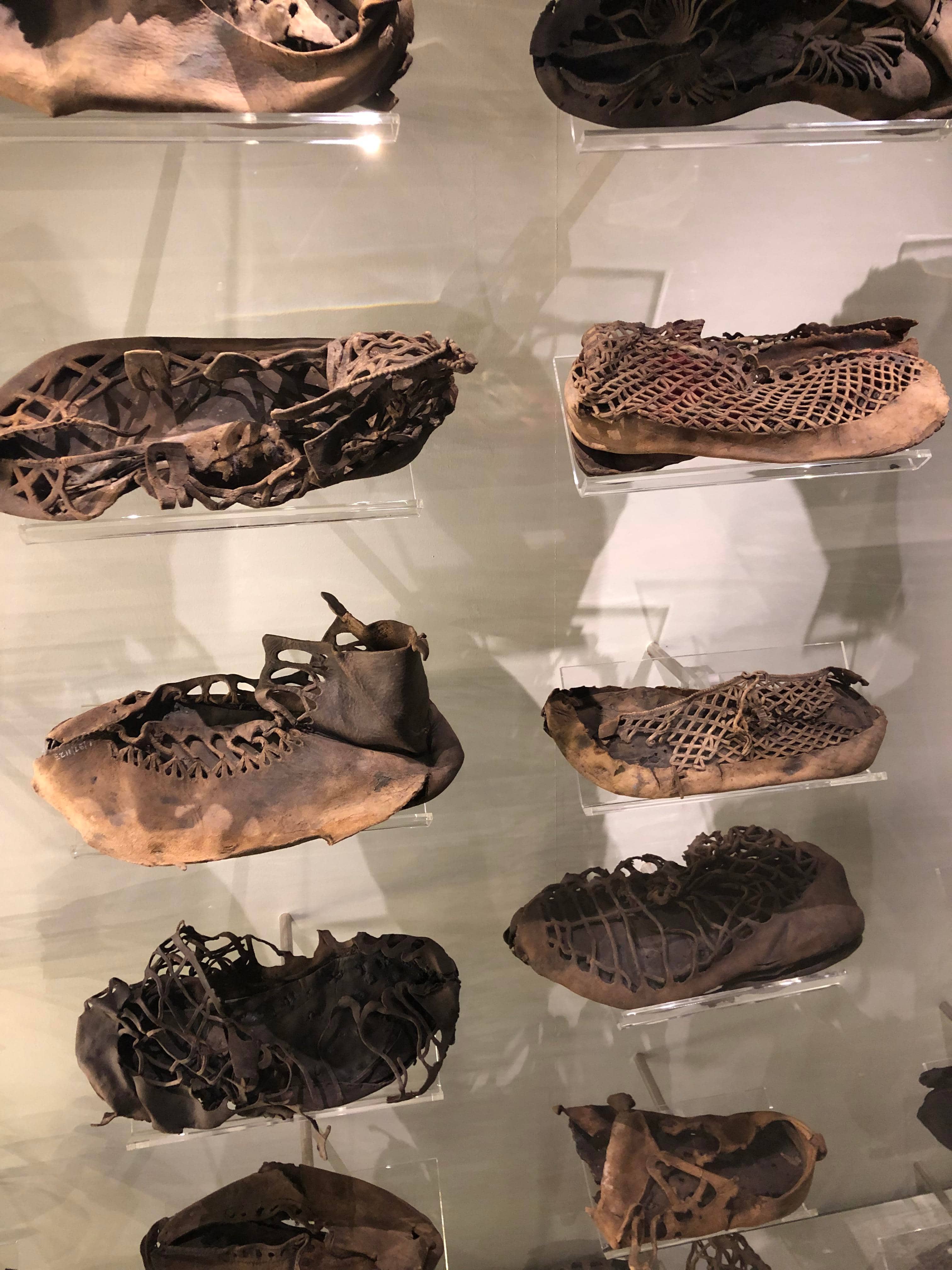 Roman Shoes Collection