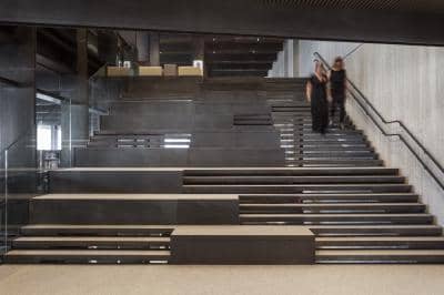 Lounge on the Grand Stairs