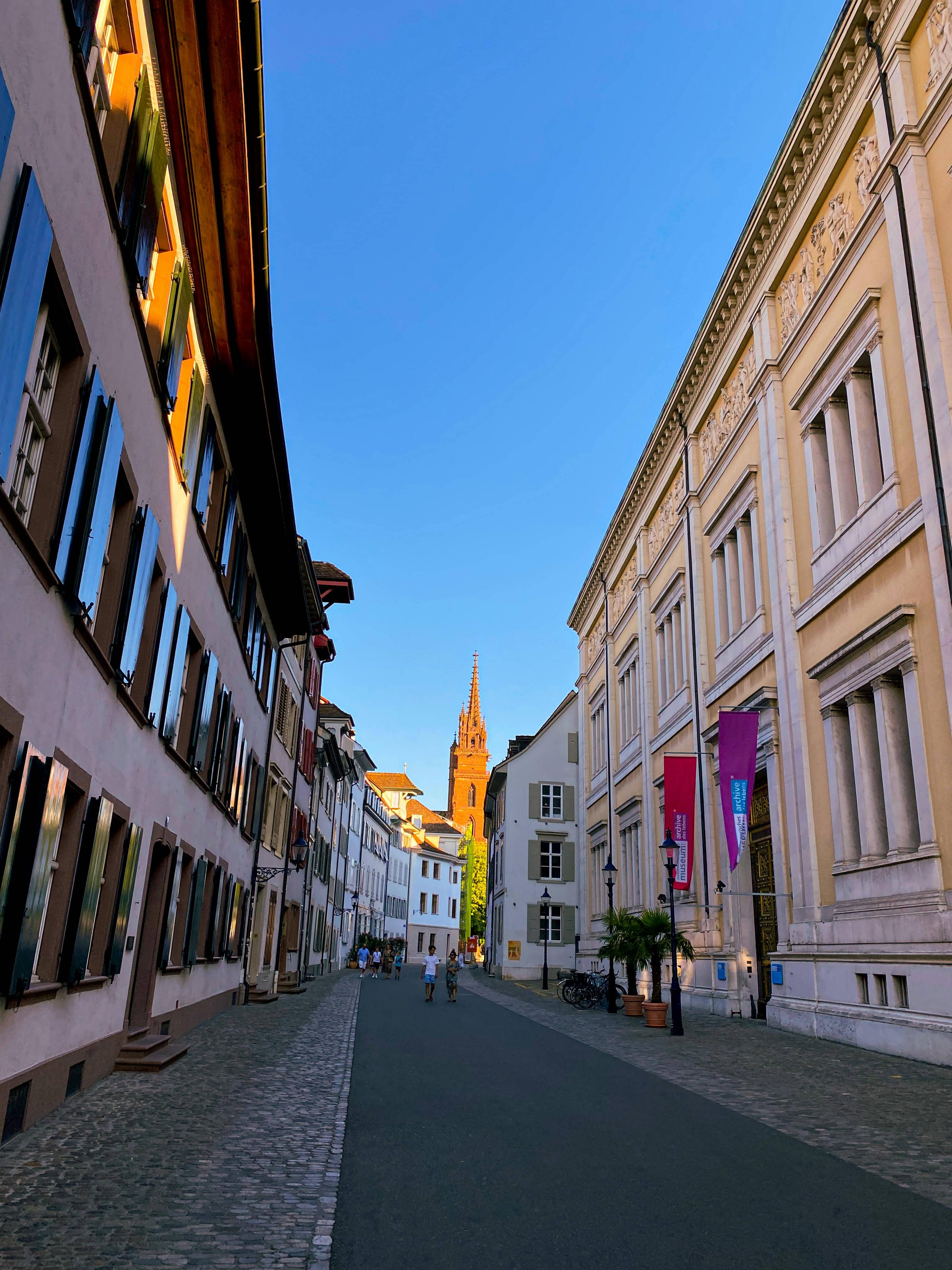 Alley to Basel Minster