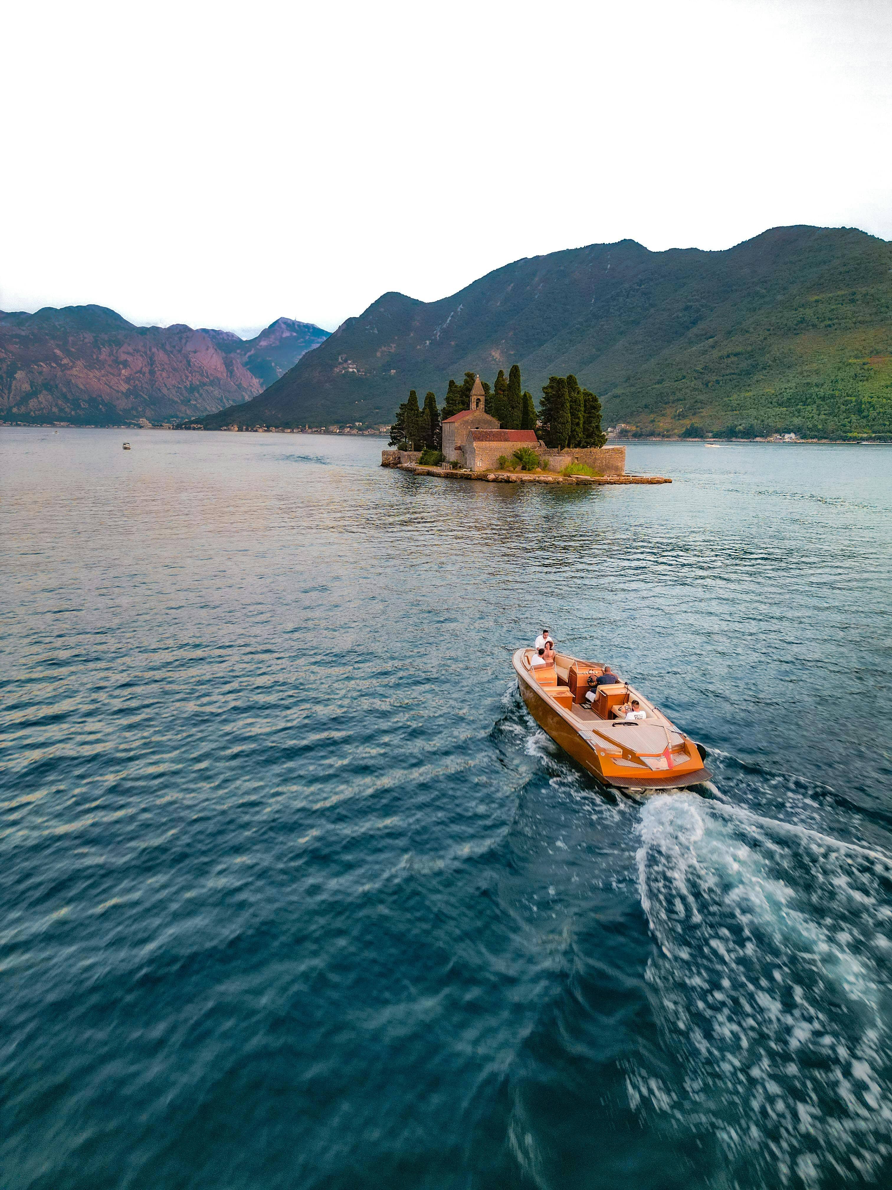 Boating & Water Sports