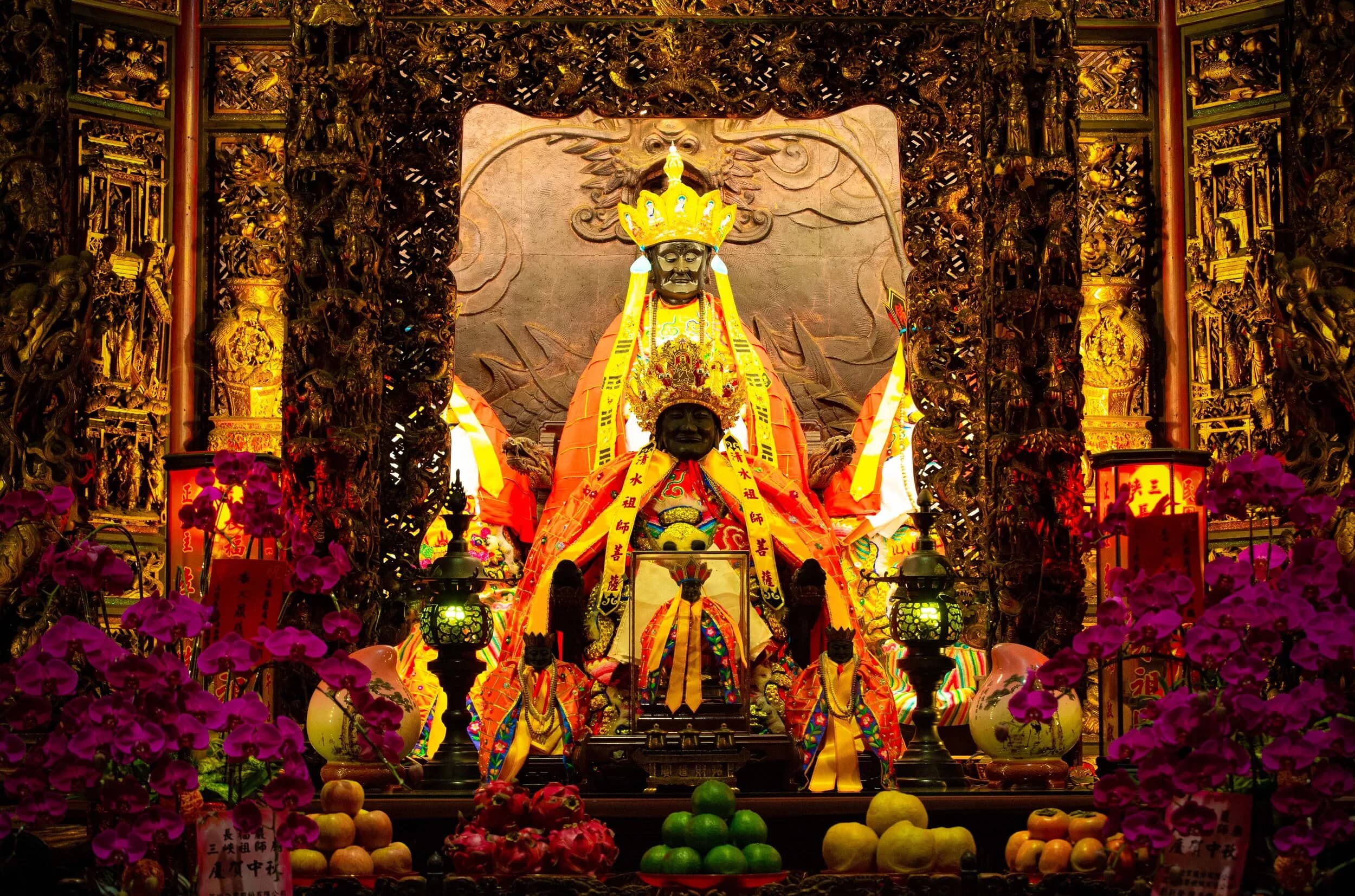 Qingshui Zushi Statue