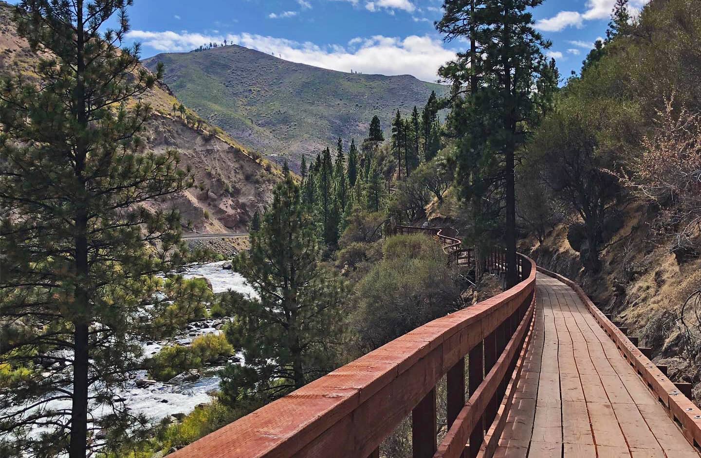 Floriston/Mystic Area