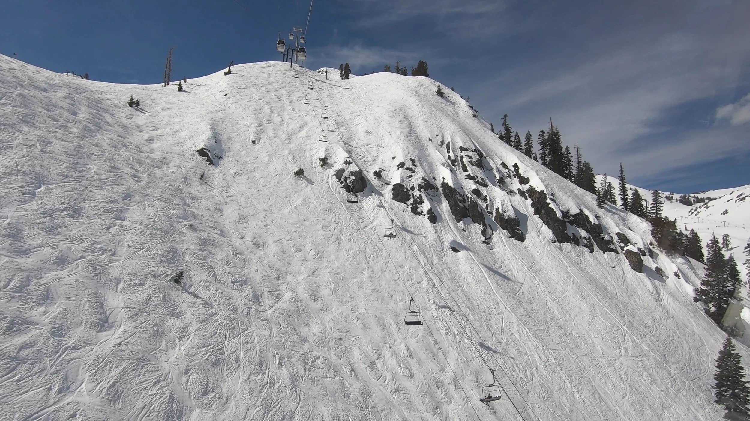 Expert Skiing & Snowboarding Terrain