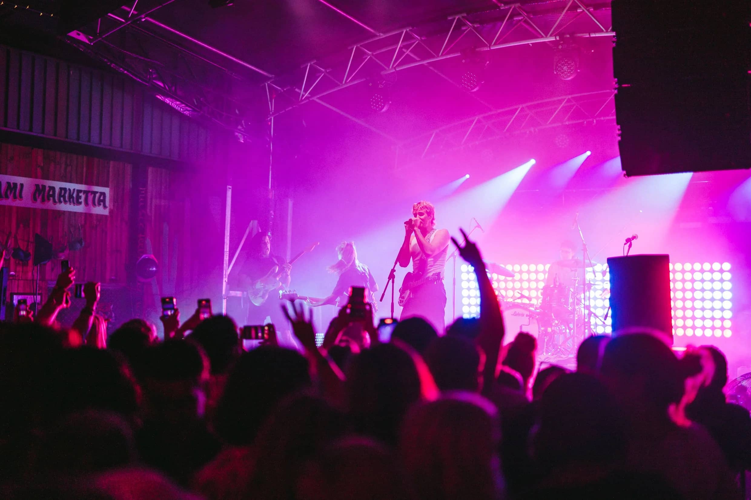 Live Music & Electric Atmosphere