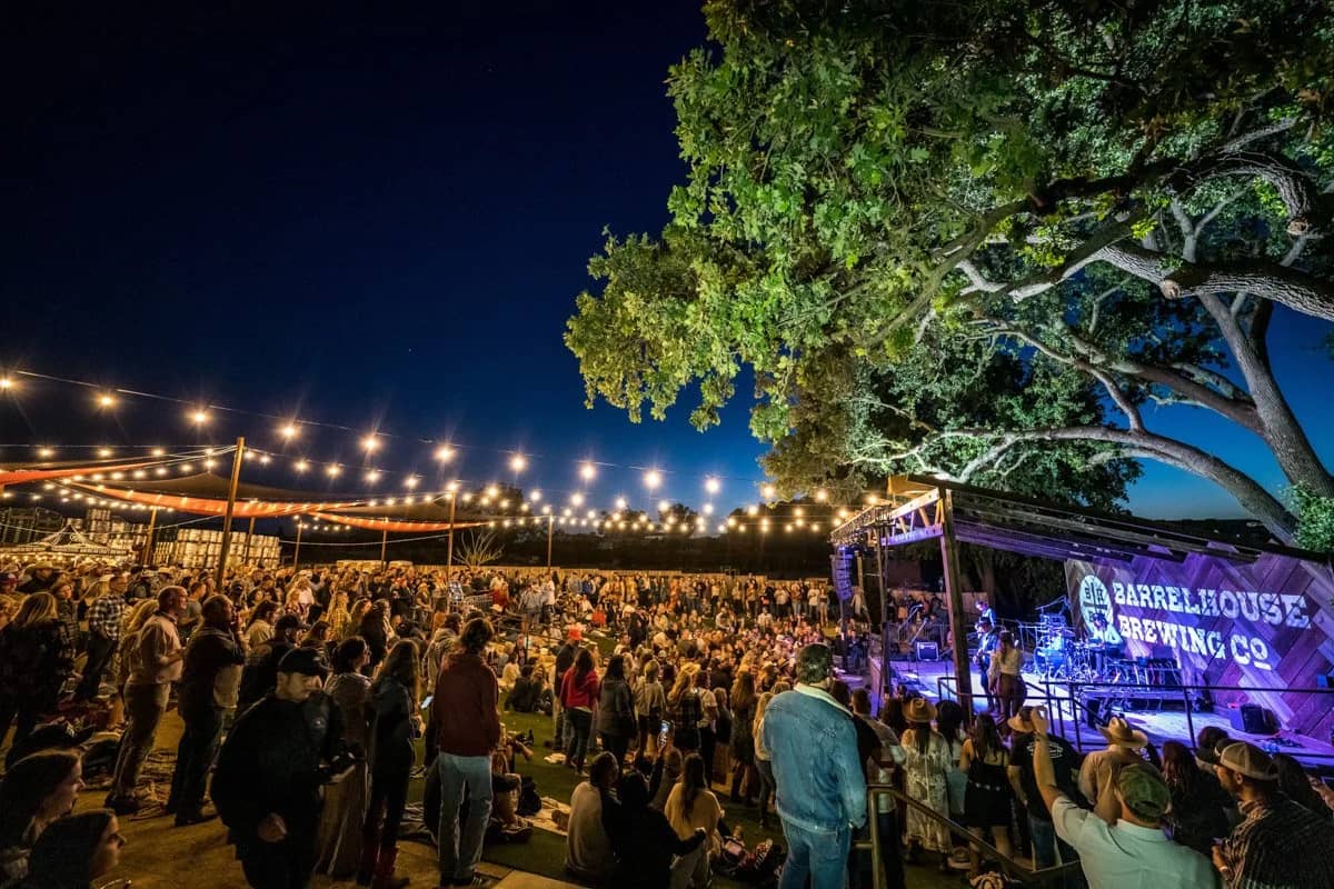 Intimate Amphitheater