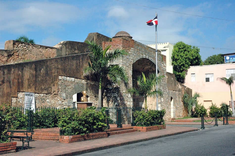 Proximity to the Malecón