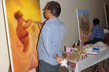 Art Galleries & Exhibitions