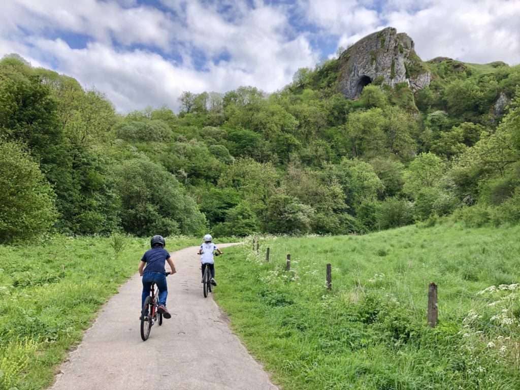Manifold Way Cycle Path