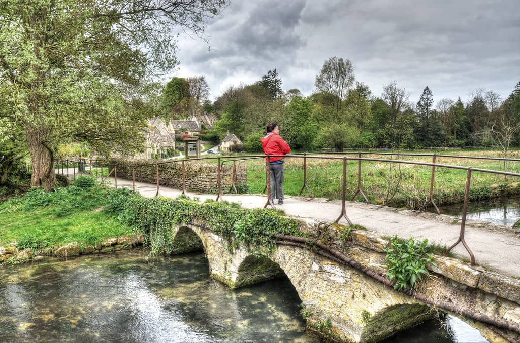 The Footbridge Itself